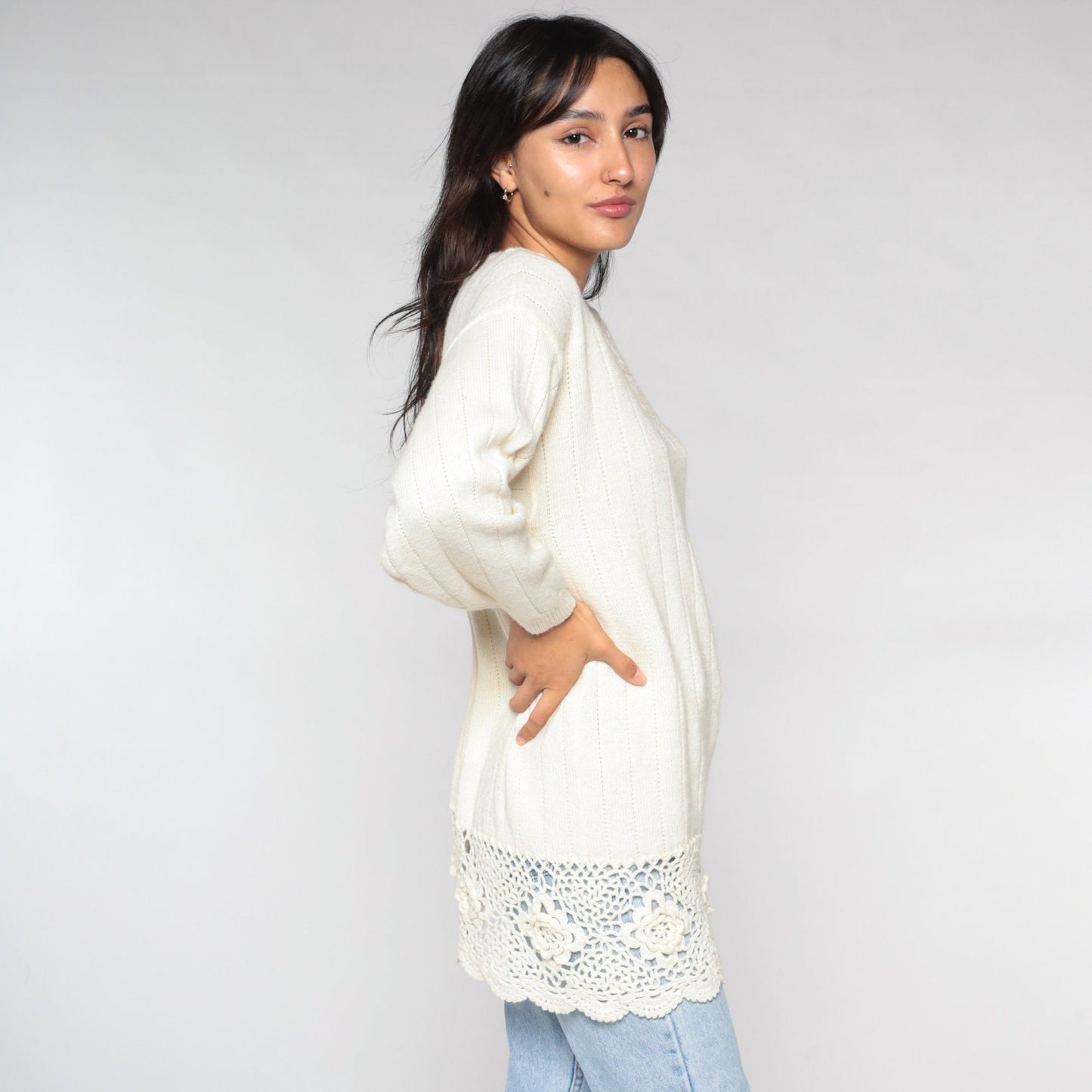 90s Cream Wool Blend Crochet Floral Sweater V-Neck Pullover Medium