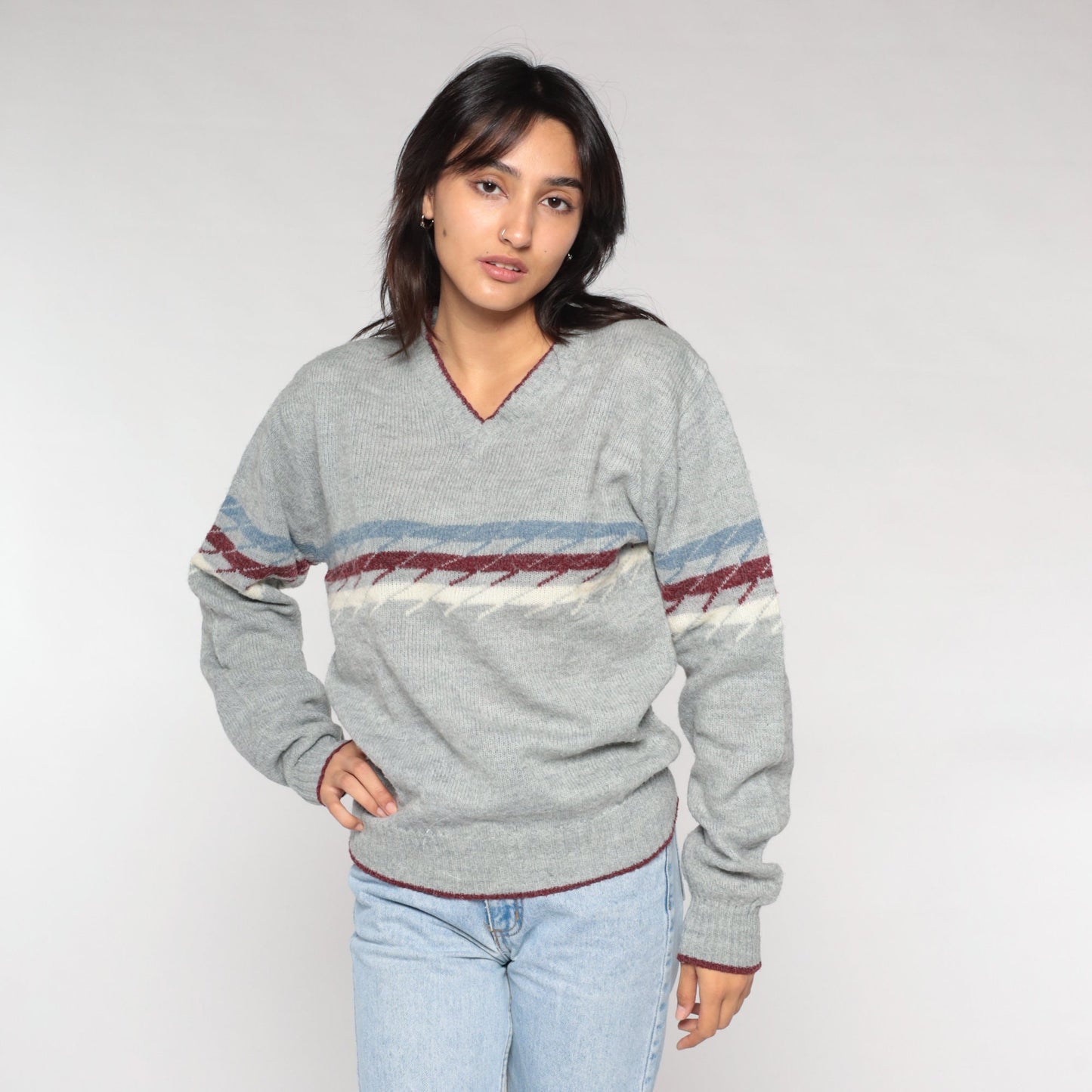 70s Saturdays In California V-Neck Striped Knit Sweater Grey Burgundy Medium