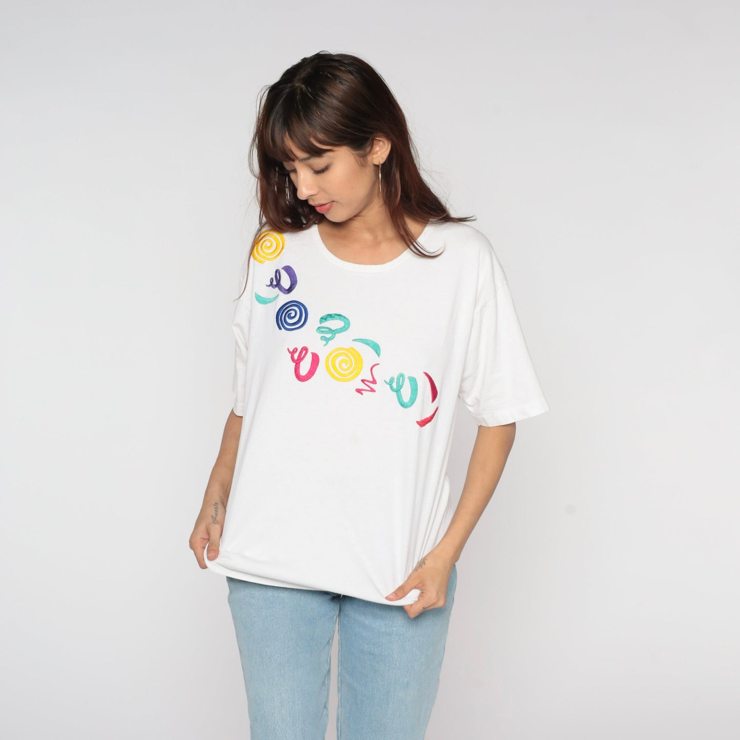 90s Iced T's Embroidered Swirl T-Shirt White Multicolor Abstract Graphic Large