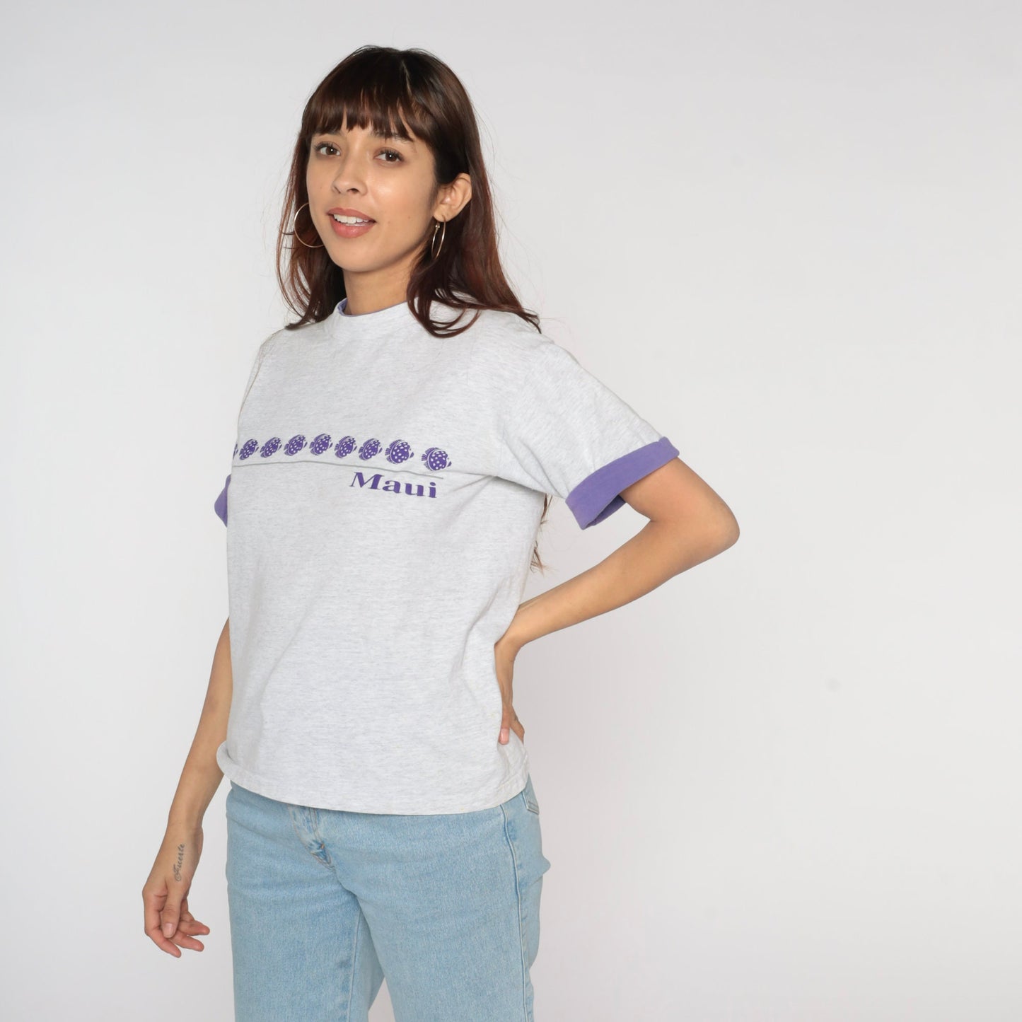 90s Maui Tropical Fish Graphic T-Shirt Grey Purple Cuffed Sleeve Medium