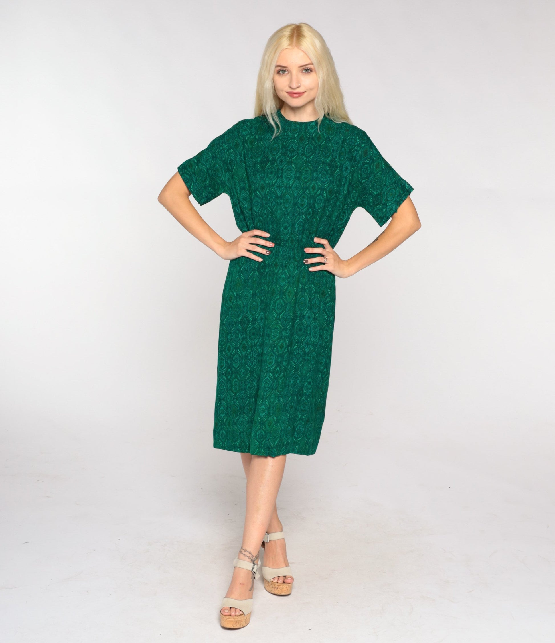 60s Green Tile Print Shift Dress Knee Length Short Sleeve Small