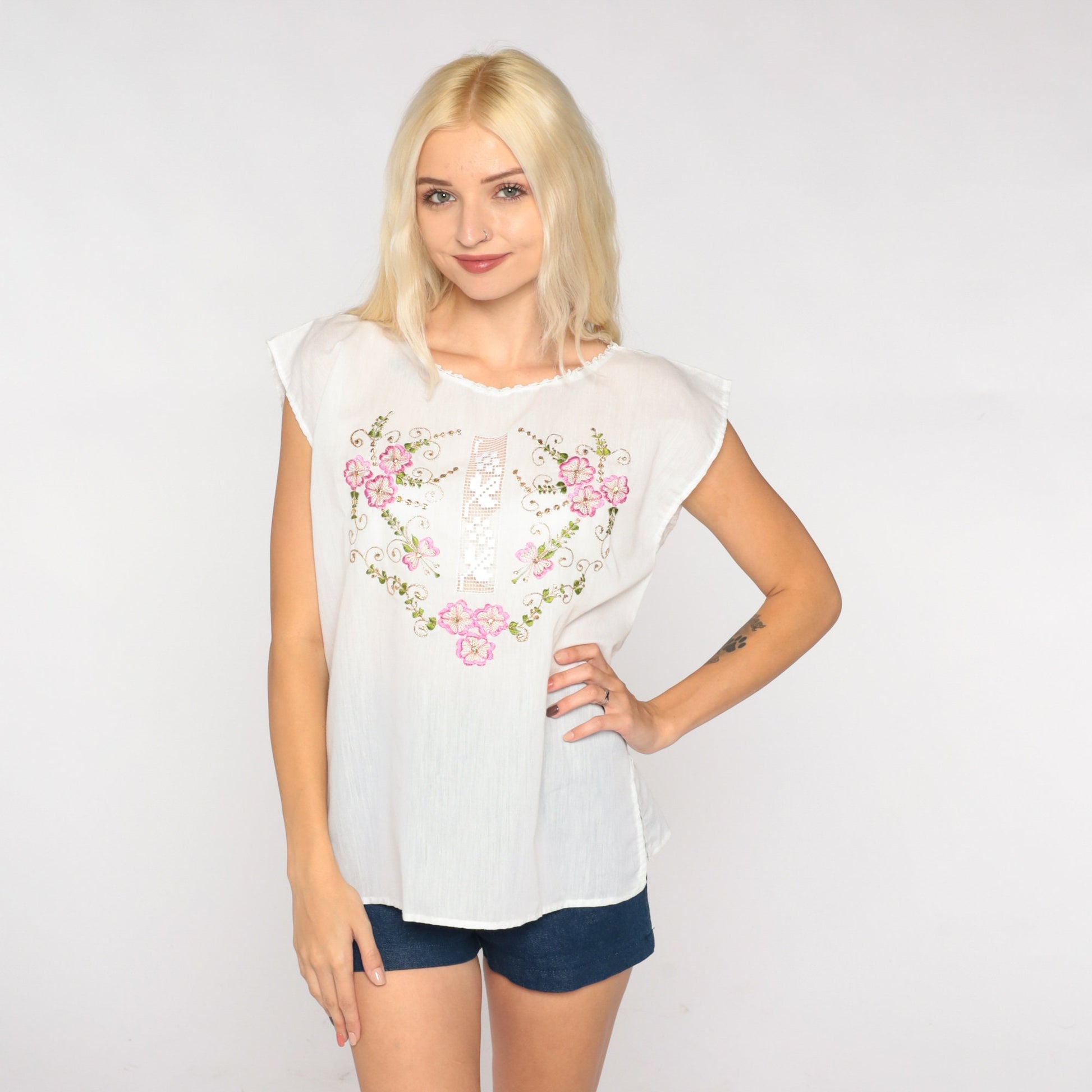 90s Bali Embroidered Tank Top White Metallic Floral Cutwork Cap Sleeve Medium