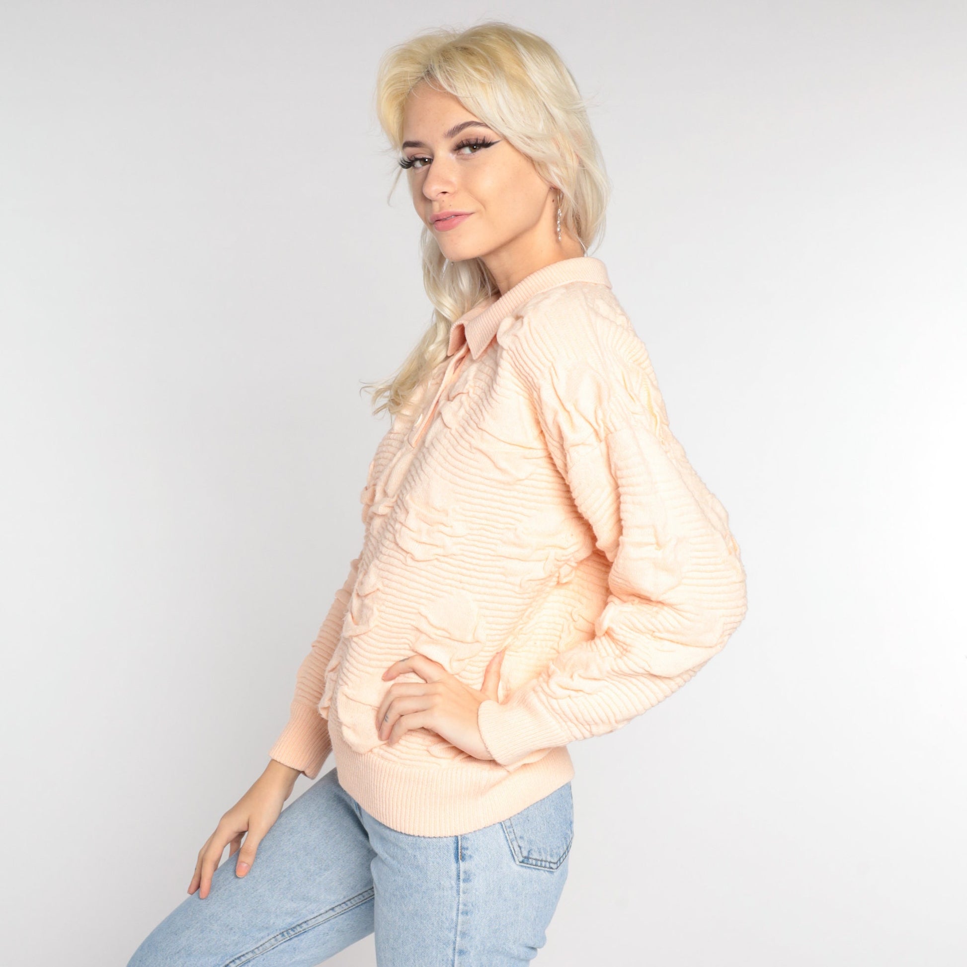 80s Peach Textured Knit Polo Sweater Collared Button-Up Medium