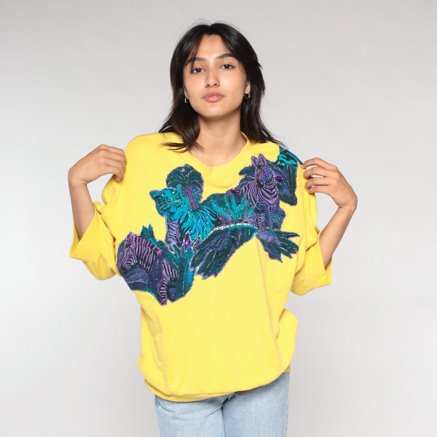 80s Wildlife Sweatshirt Yellow Glitter Tiger Zebra Palm Tree Applique Medium