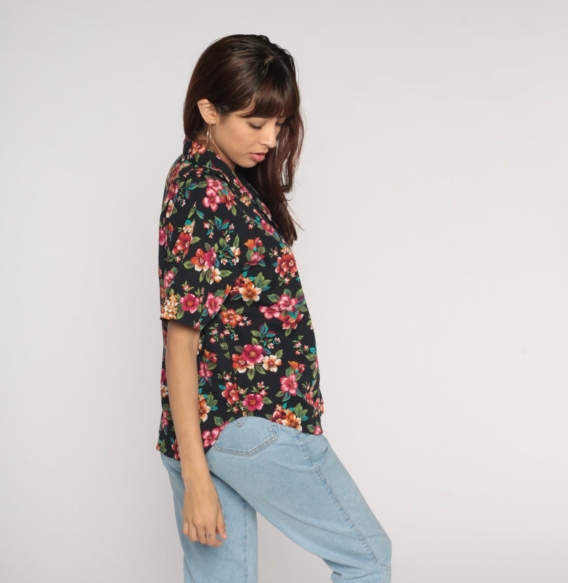 Y2K Black Floral Button-Up Blouse Short Sleeve Collared Shirt Medium M