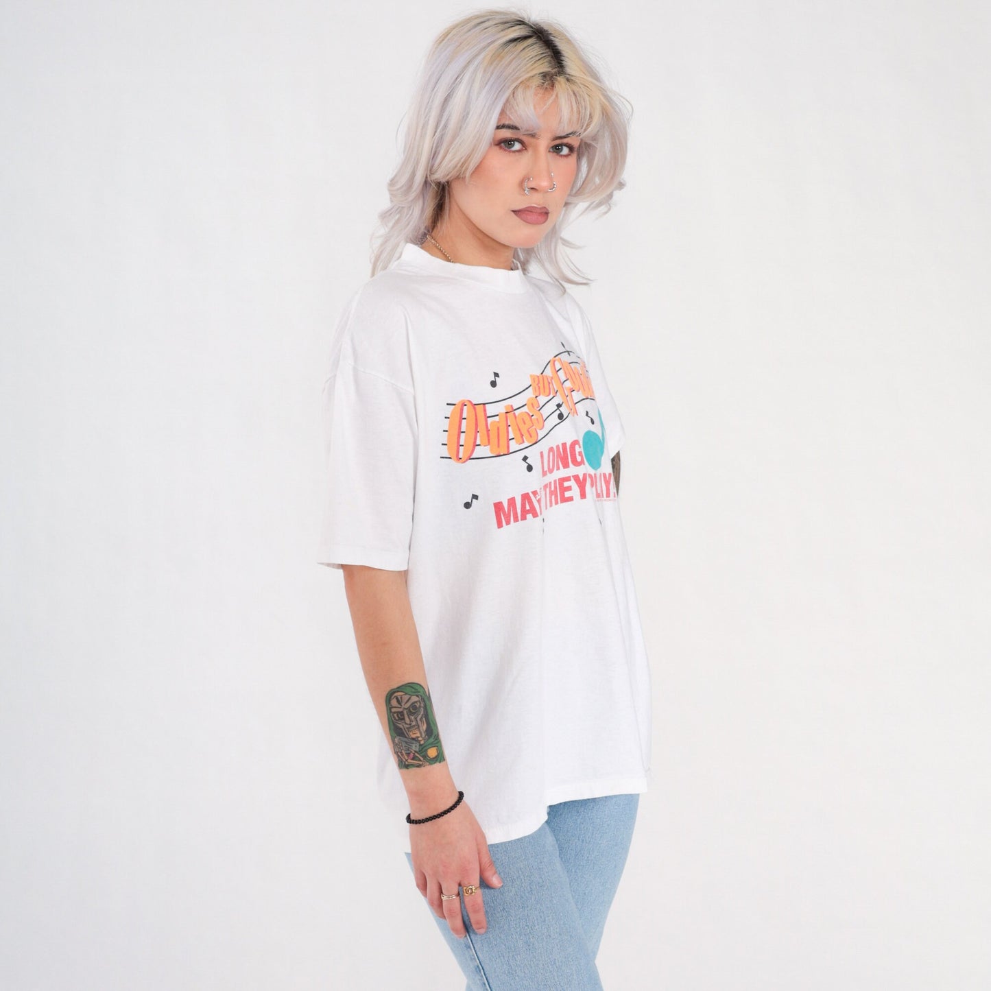 90s Oldies But Goodies Original Sound Record Co Graphic T-Shirt Extra Large