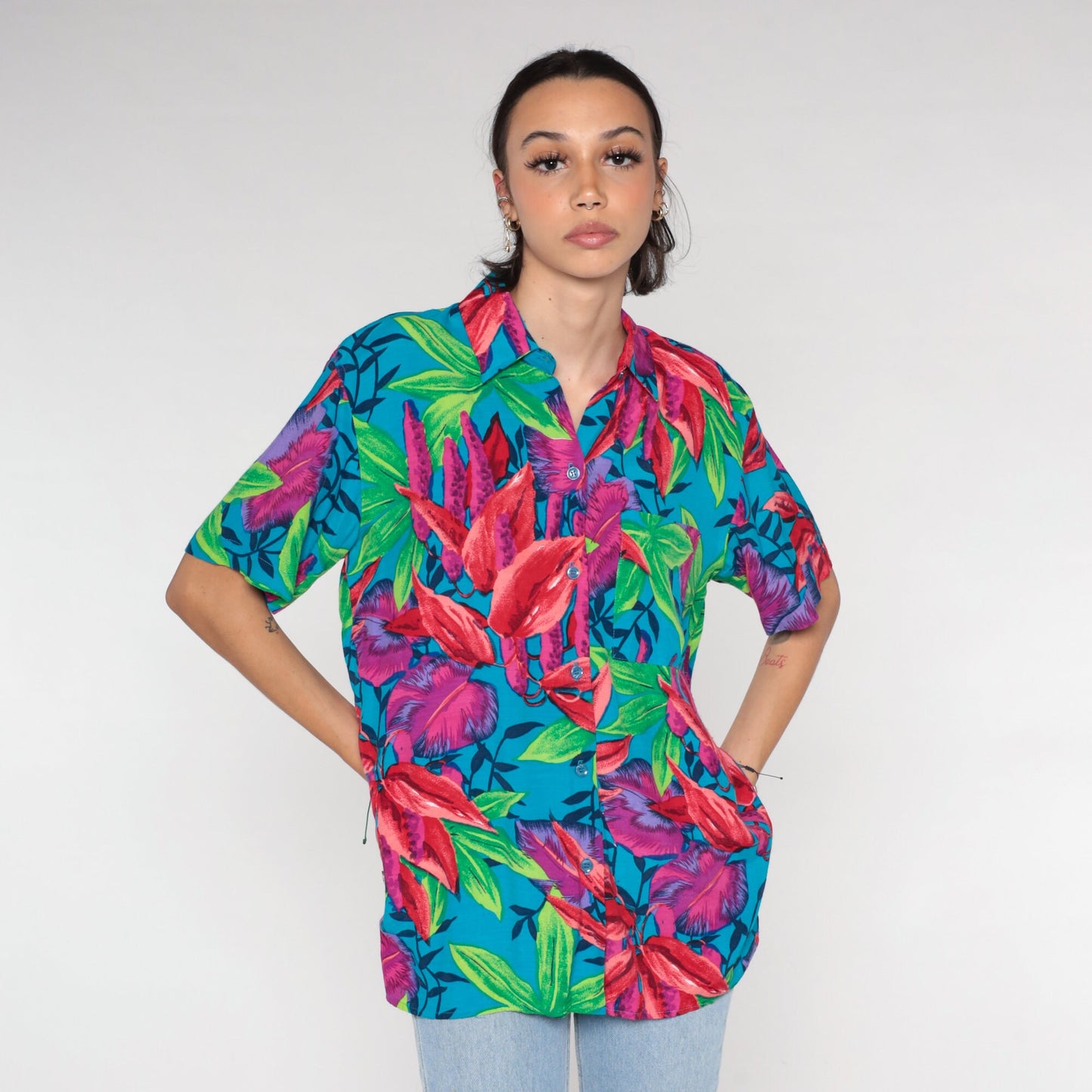 90s Hawaiian Floral Button-Up Blouse Blue Short Sleeve Medium