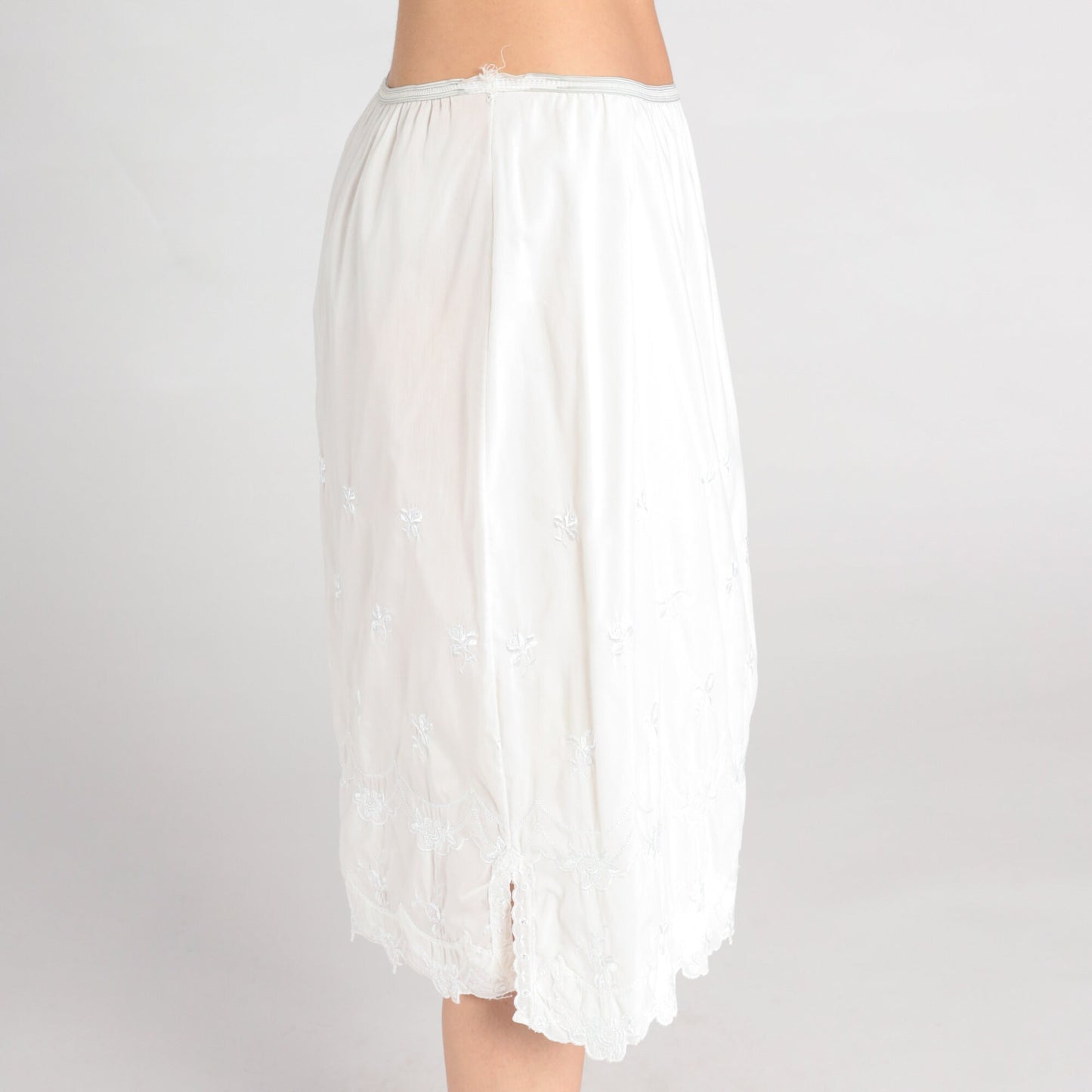 80s White Floral Embroidered Half Slip Midi Skirt Medium Large