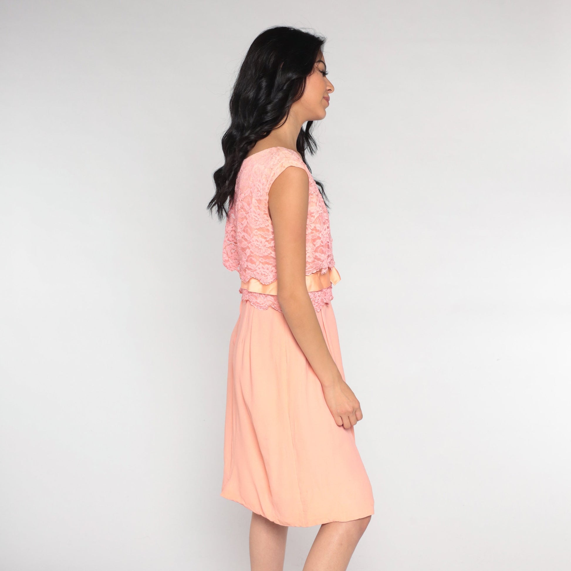 1960s Pink Lace Cocktail Dress Cap Sleeve High Waist Ribbon Bow Medium M