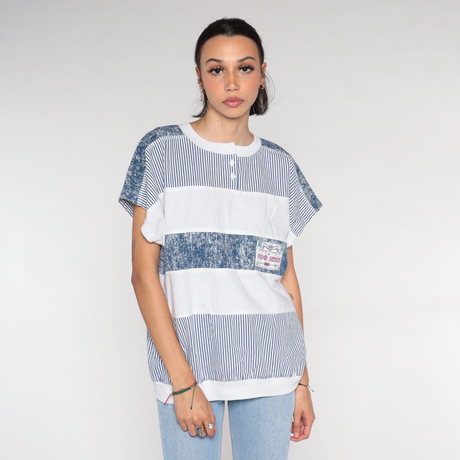 90s Henley Shirt White Blue Striped Cap Sleeve Banded Hem Large