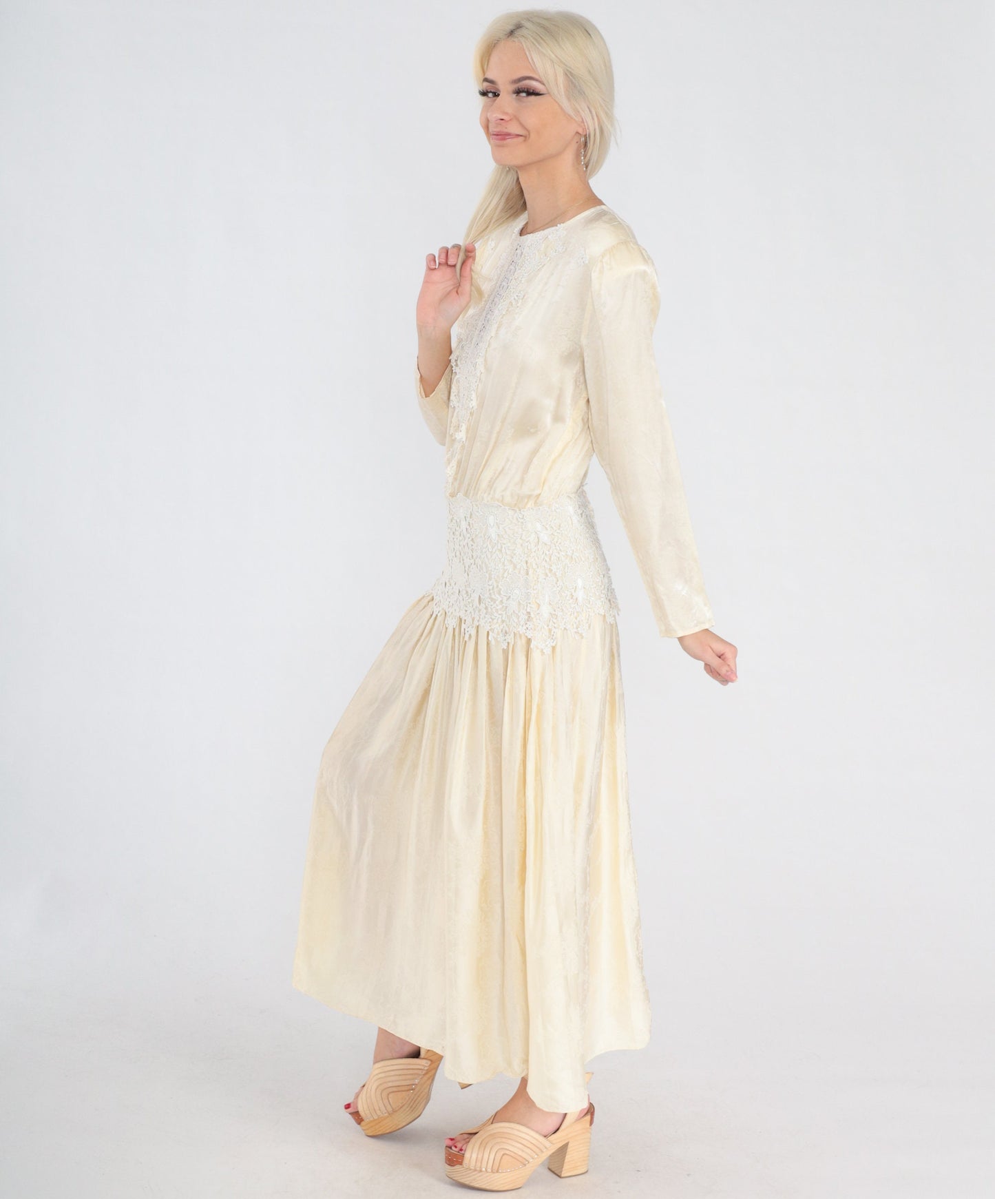 80s Jessica McClintock Cream Silk Midi Dress Embossed Floral Lace Long Sleeve Medium