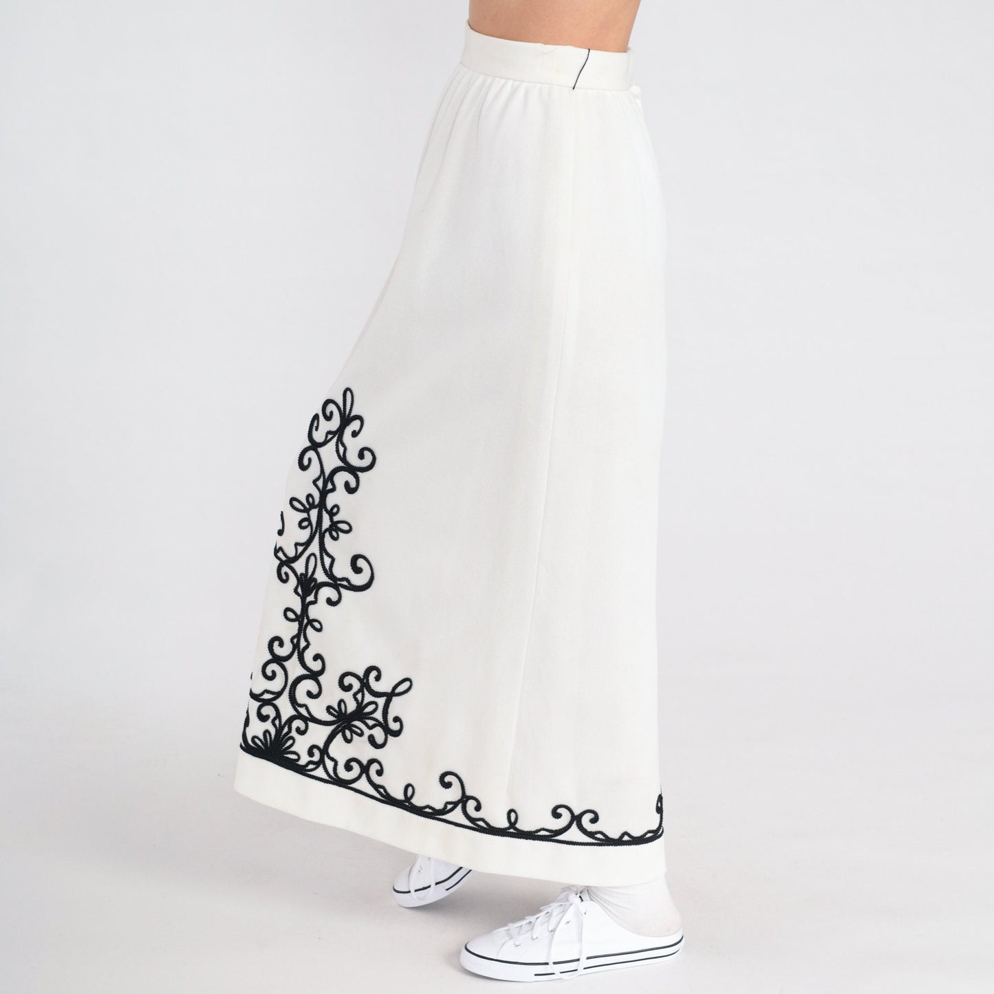 70s White Maxi Skirt Black Soutache Trim High Waist Column Extra Small