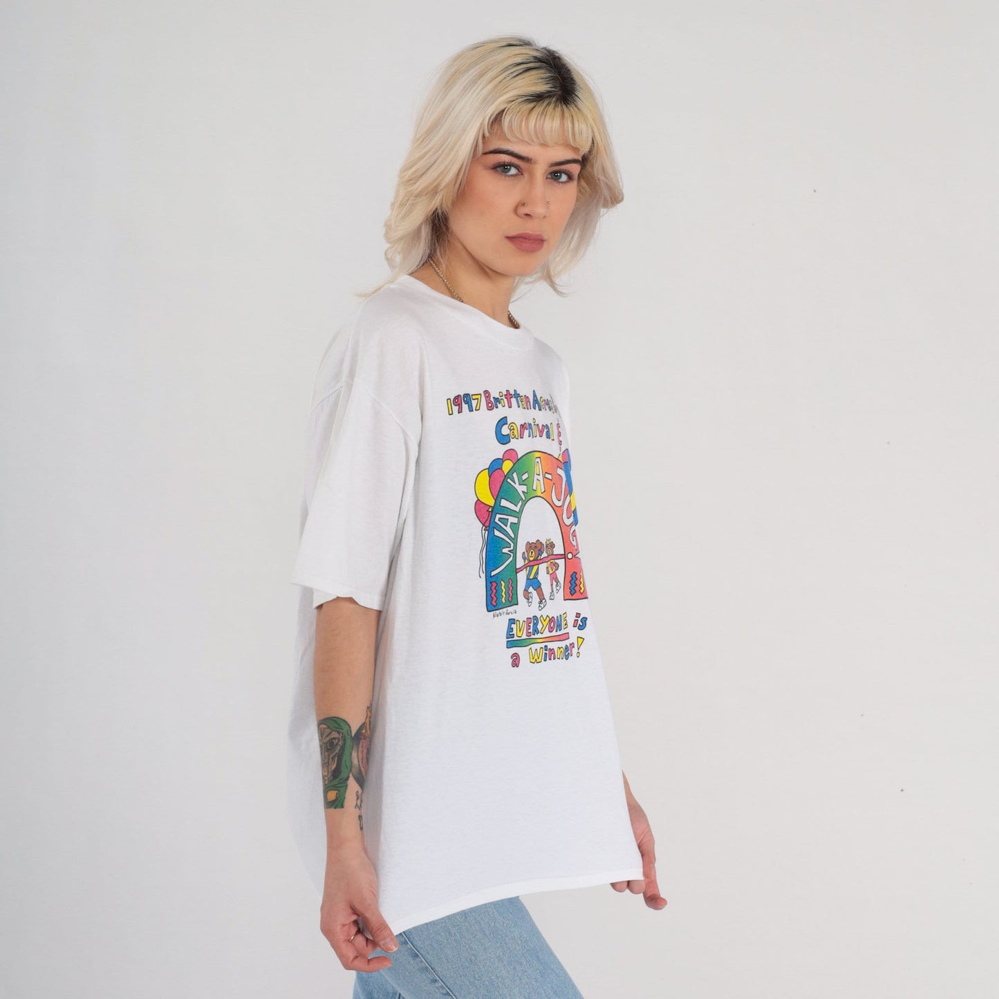 90s Brittan Acres Elementary School Walkathon Carnival Bear Graphic Tee Large