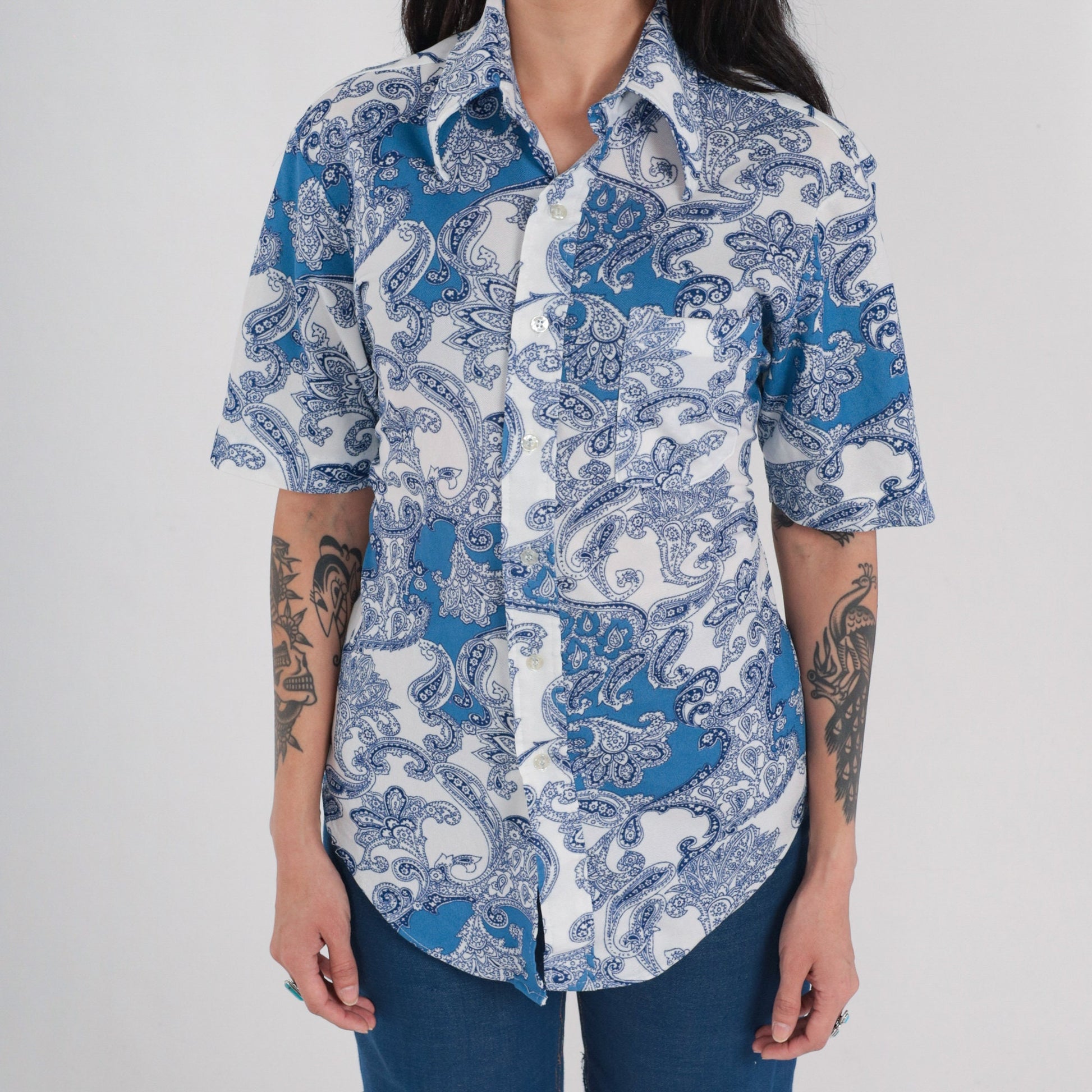 70s Paisley Button-Up Shirt White Blue Psychedelic Disco Collar Medium