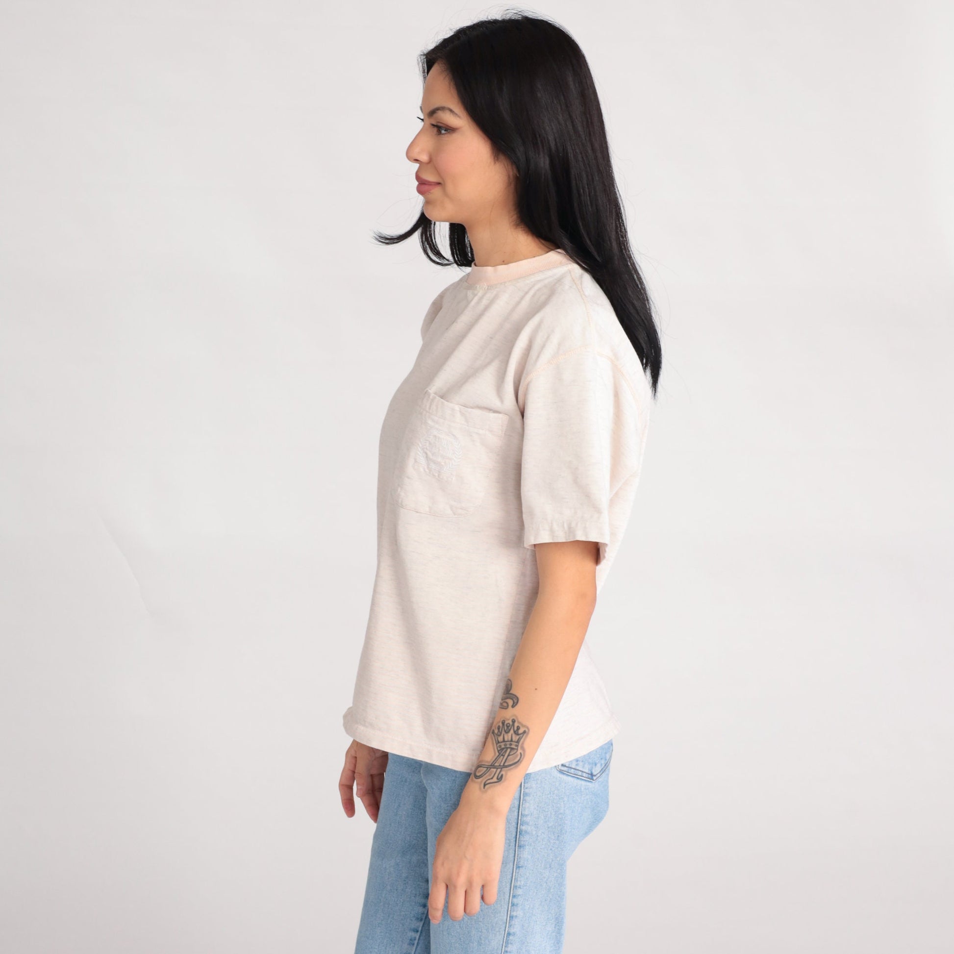 90s Fruit of the Loom Heathered Grey Pocket Tee Embroidered Crest Medium