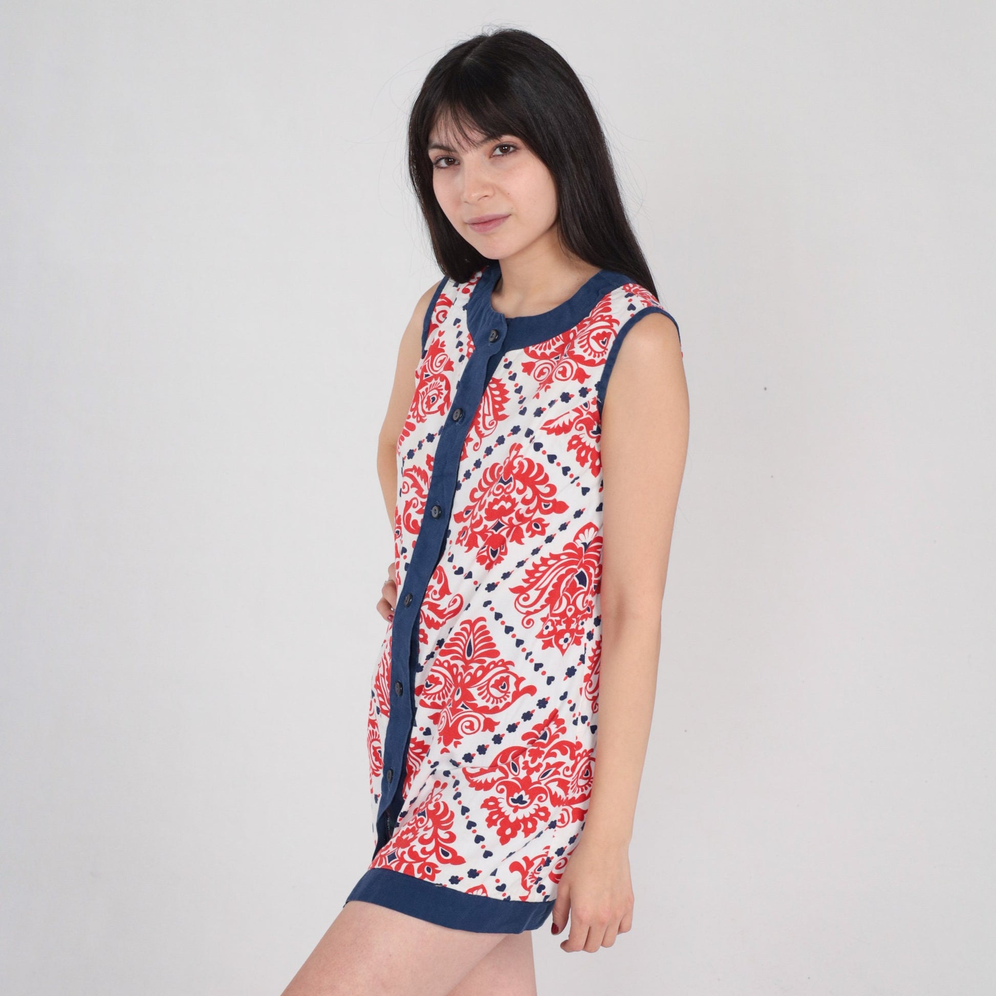 70s Mod Sleeveless Tunic Tank Top White Red Tile Print Blue Trim Small S