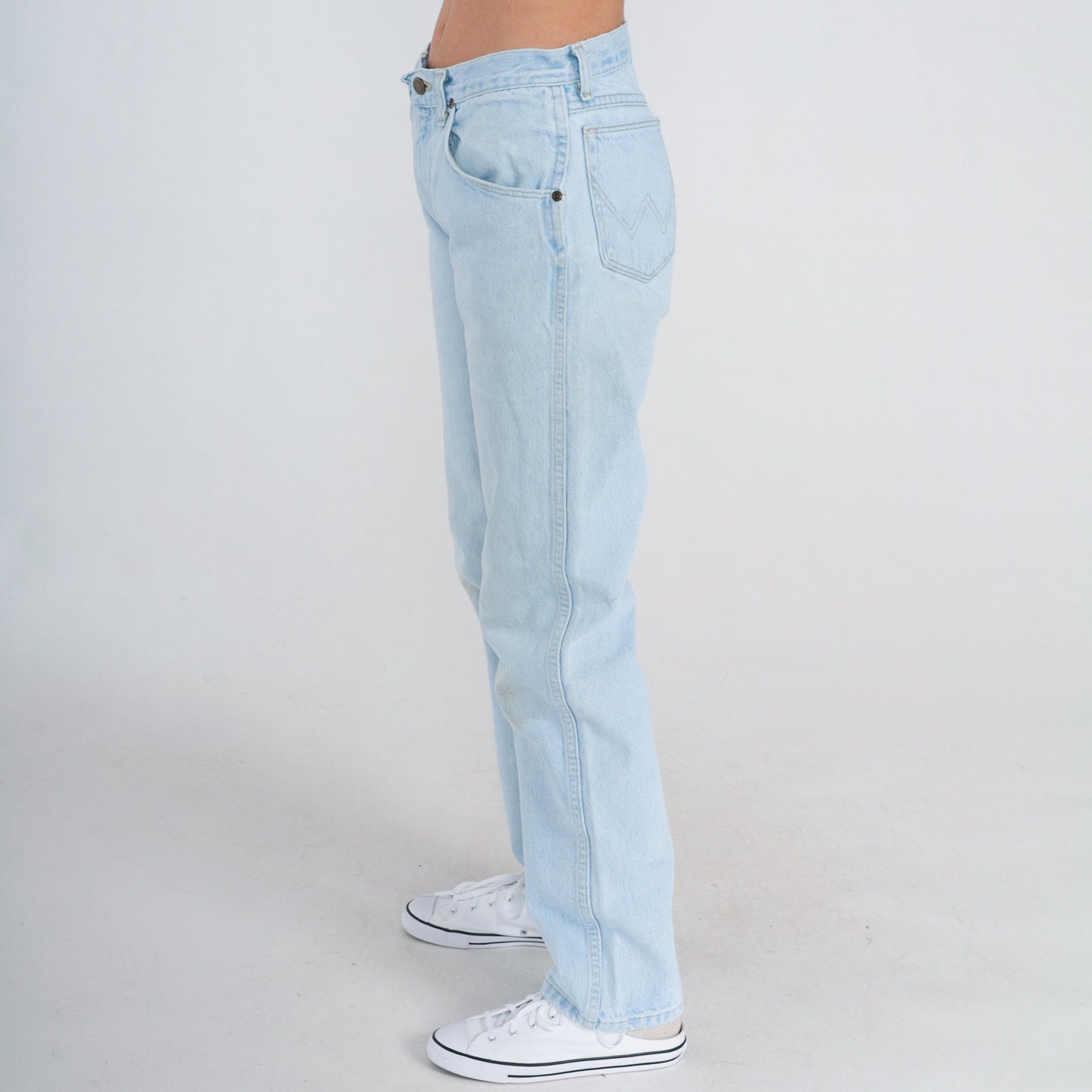00s Wrangler Mom Jeans Tapered Light Wash Mid Rise Denim Medium 30x32