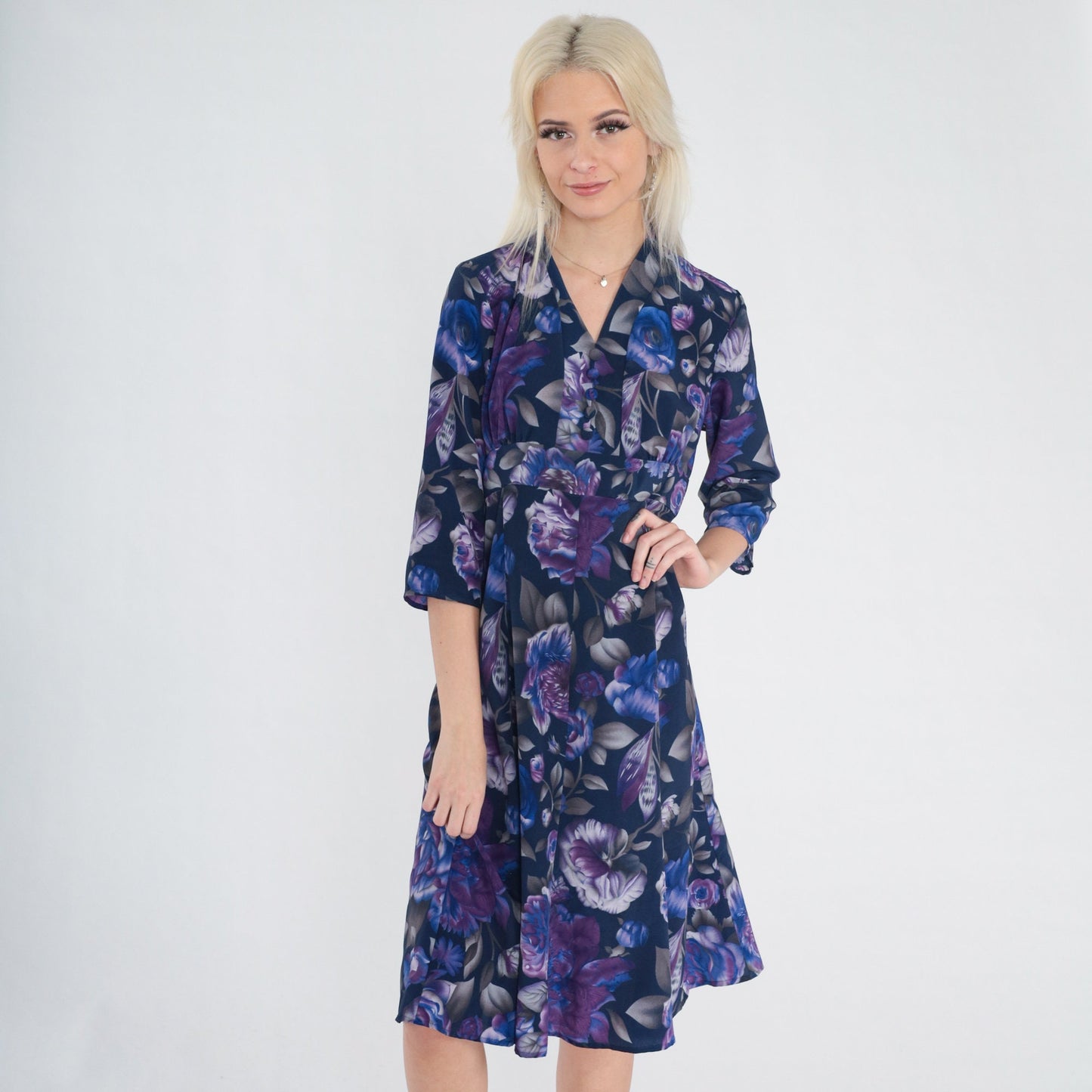 70s Purple Rose Floral Midi Dress Empire Waist V-Neck Button Front Small