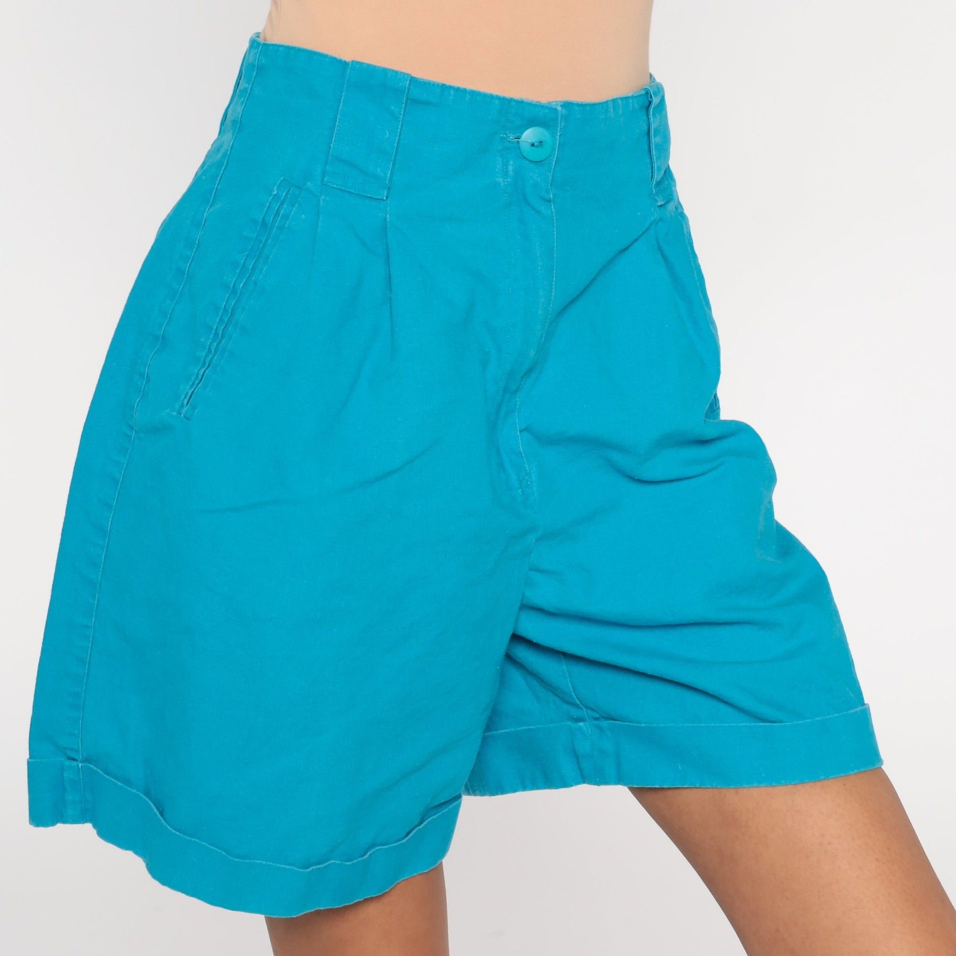 90s Blue Pleated High-Waist Shorts Cuffed Ramie Cotton Small