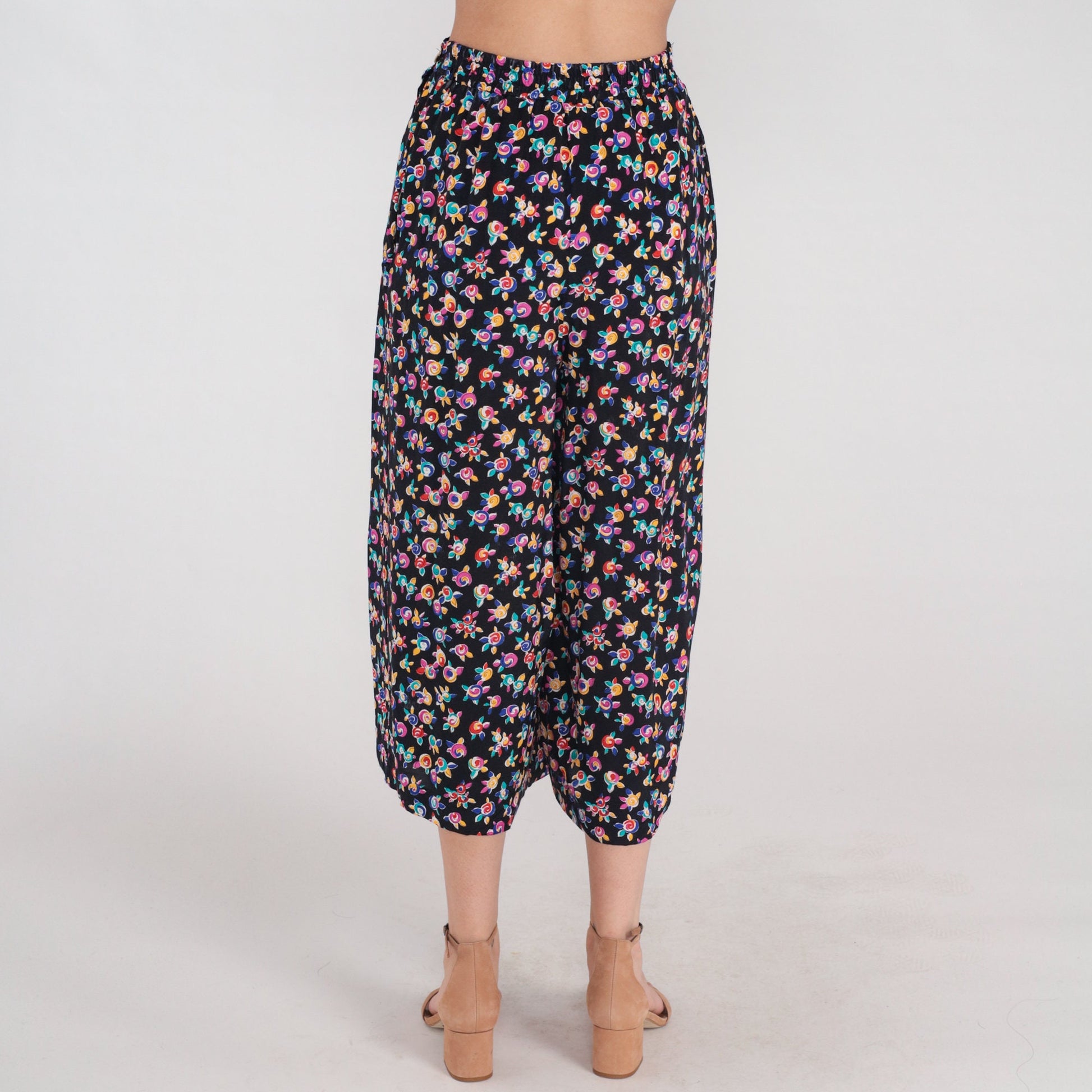 90s Black Floral Midi Skirt High Waist Pleated Rose Print Small