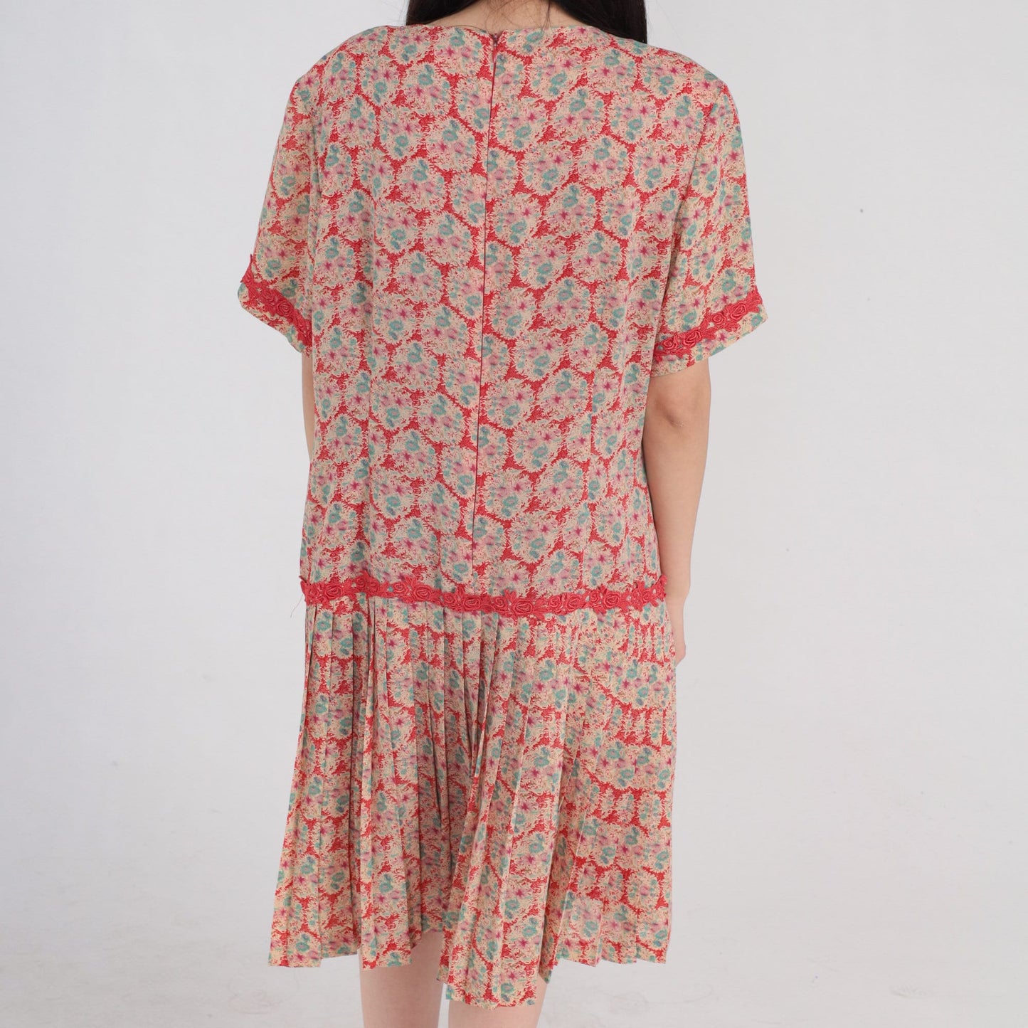 00s Red Floral Mini Dress Drop Waist Pleated Short Sleeve Lace Trim Large
