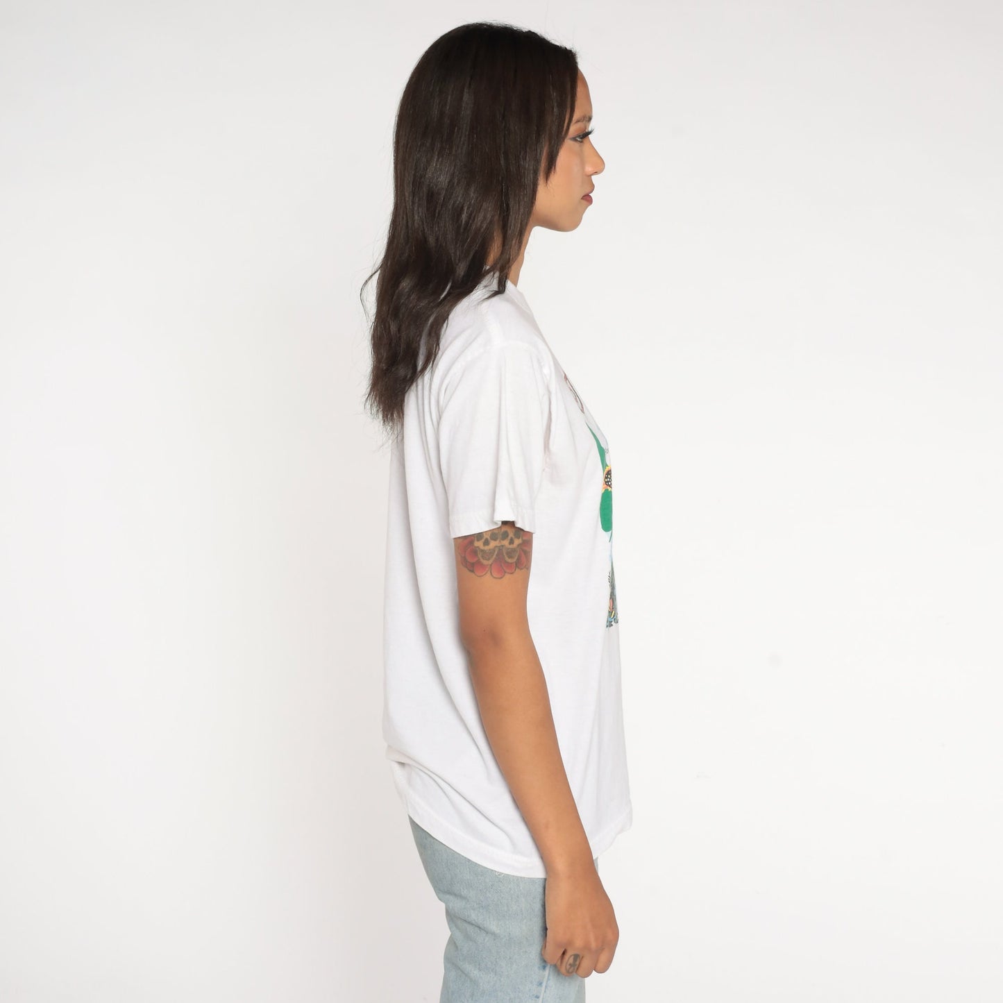 90s Bahamas Graphic T-Shirt Caribbean Islands Dolphin Tee White Medium