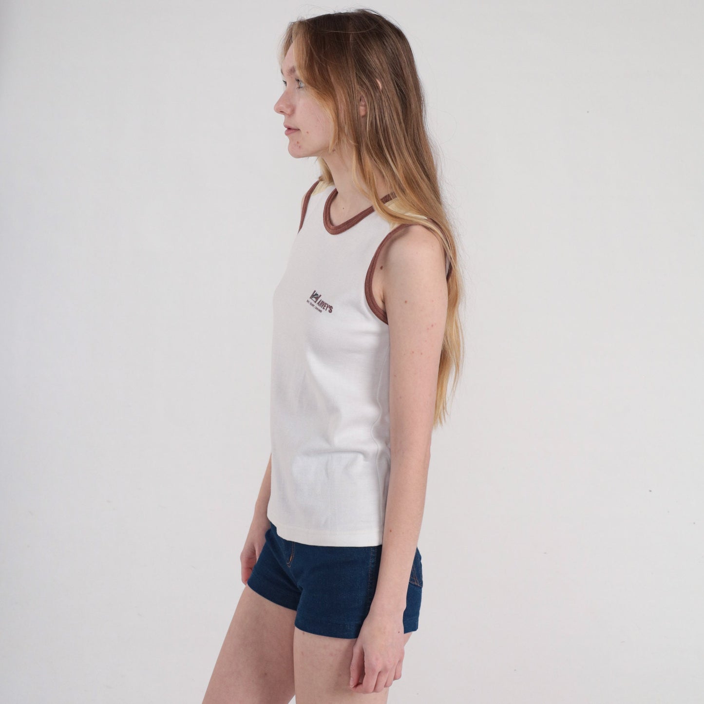 70s Harvey's Ski Surf Diving Orca Whale Tank Top White Ringer Small