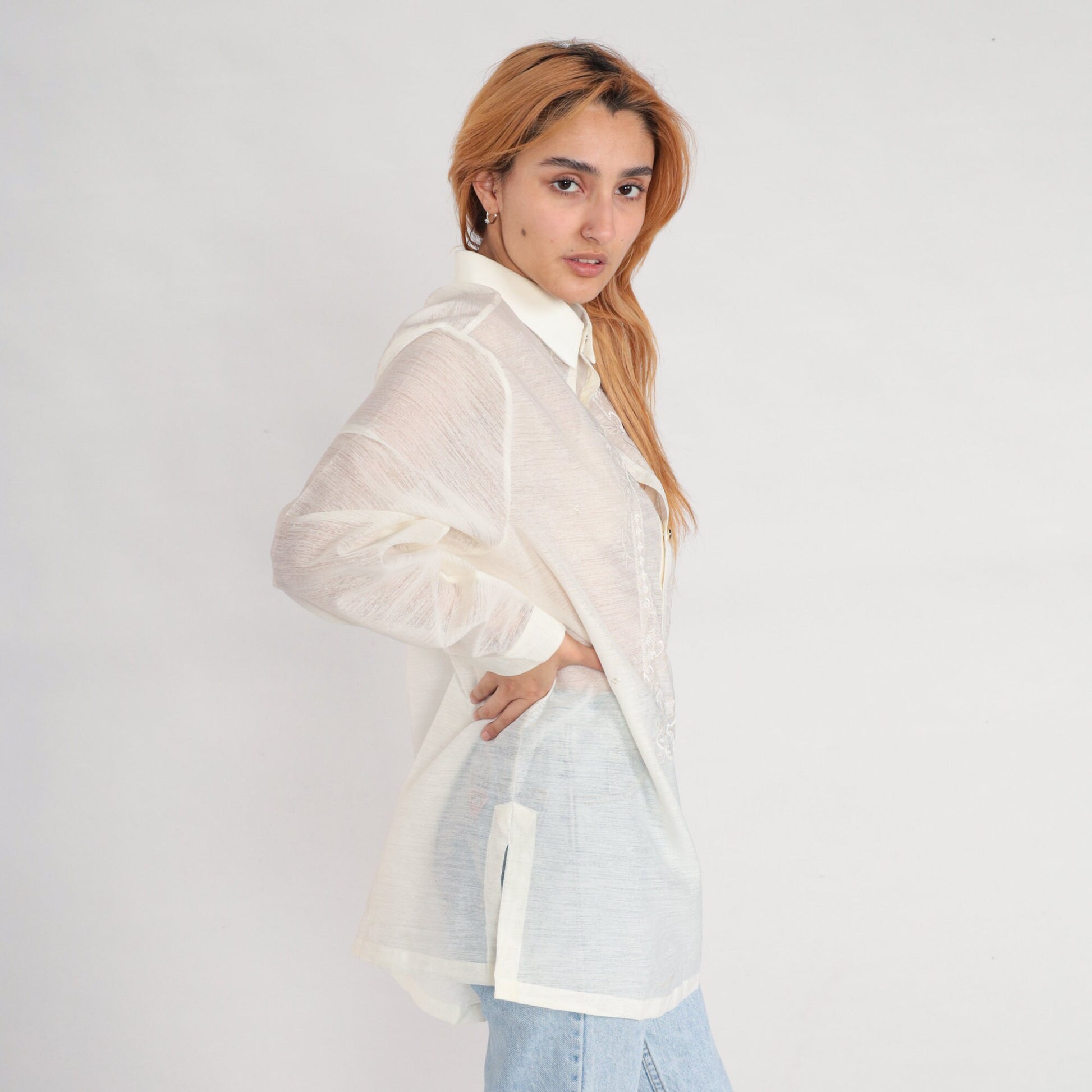 00s Sheer White Embroidered Button-Up Blouse Long Sleeve Floral Large L