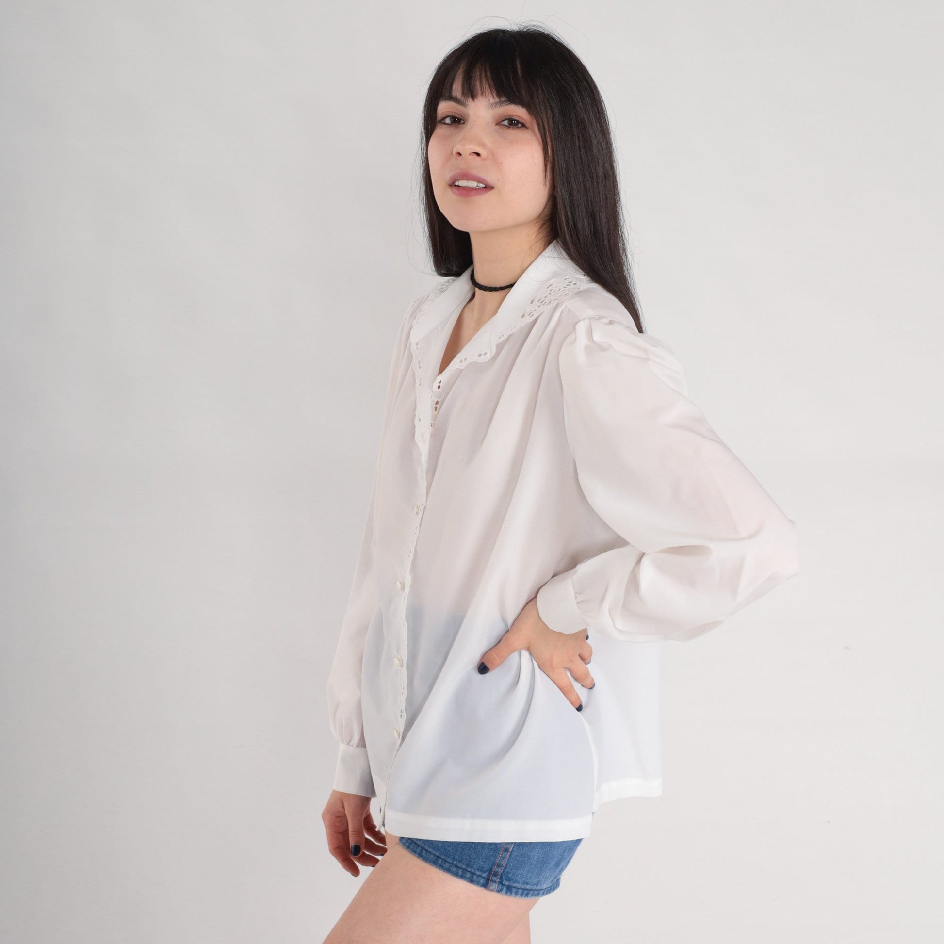 80s White Eyelet Button-Up Blouse Puff Sleeve Lace Trim Large L