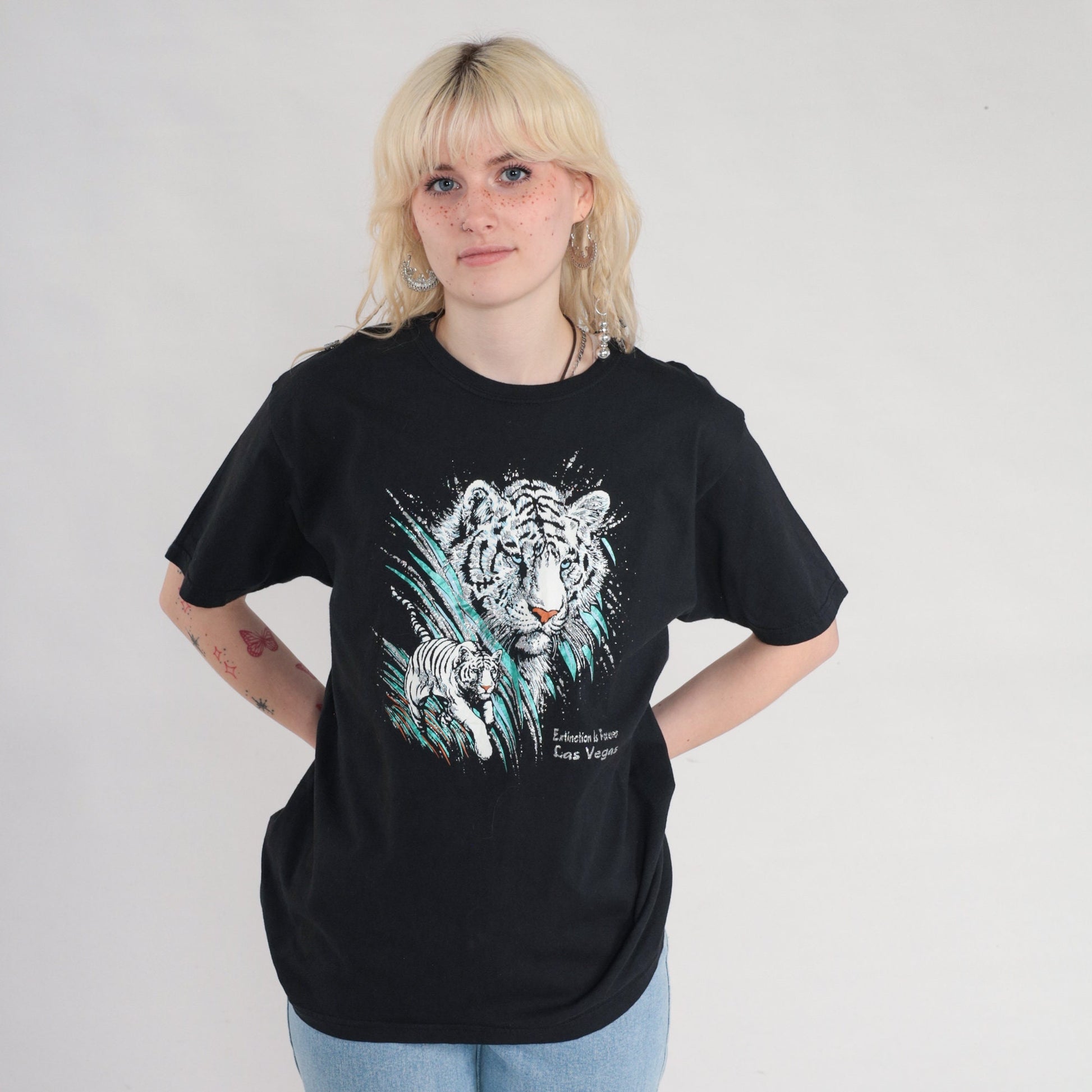Y2K White Tiger Glitter Graphic Tee Extinction is Forever Black Medium
