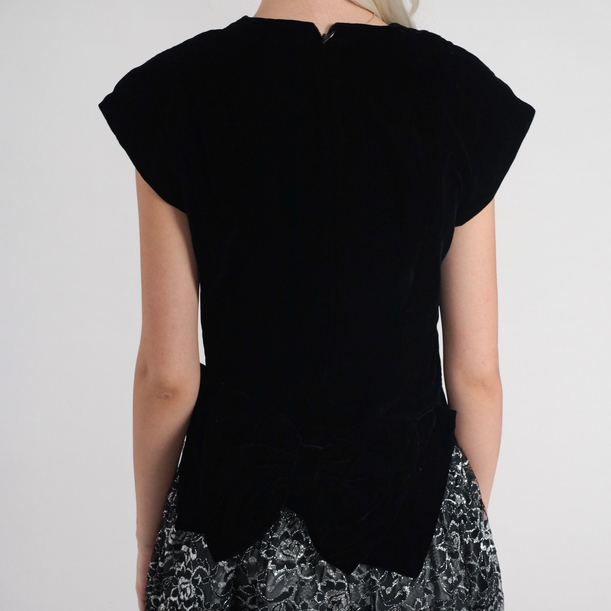 80s Black Velvet Metallic Floral Lace Maxi Dress Drop Waist Cap Sleeve Small