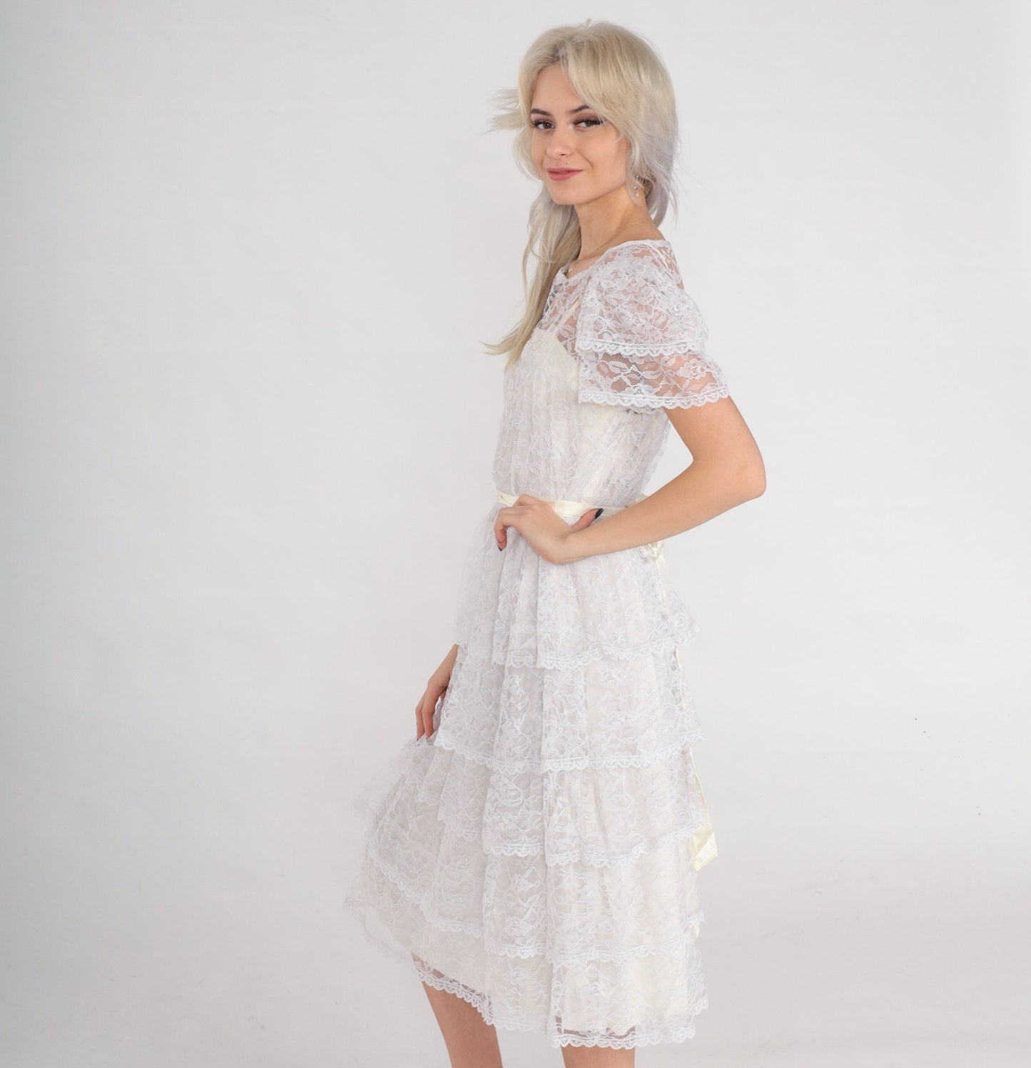 80s White Lace Midi Dress Floral Illusion Neckline Puff Sleeve Tiered Small