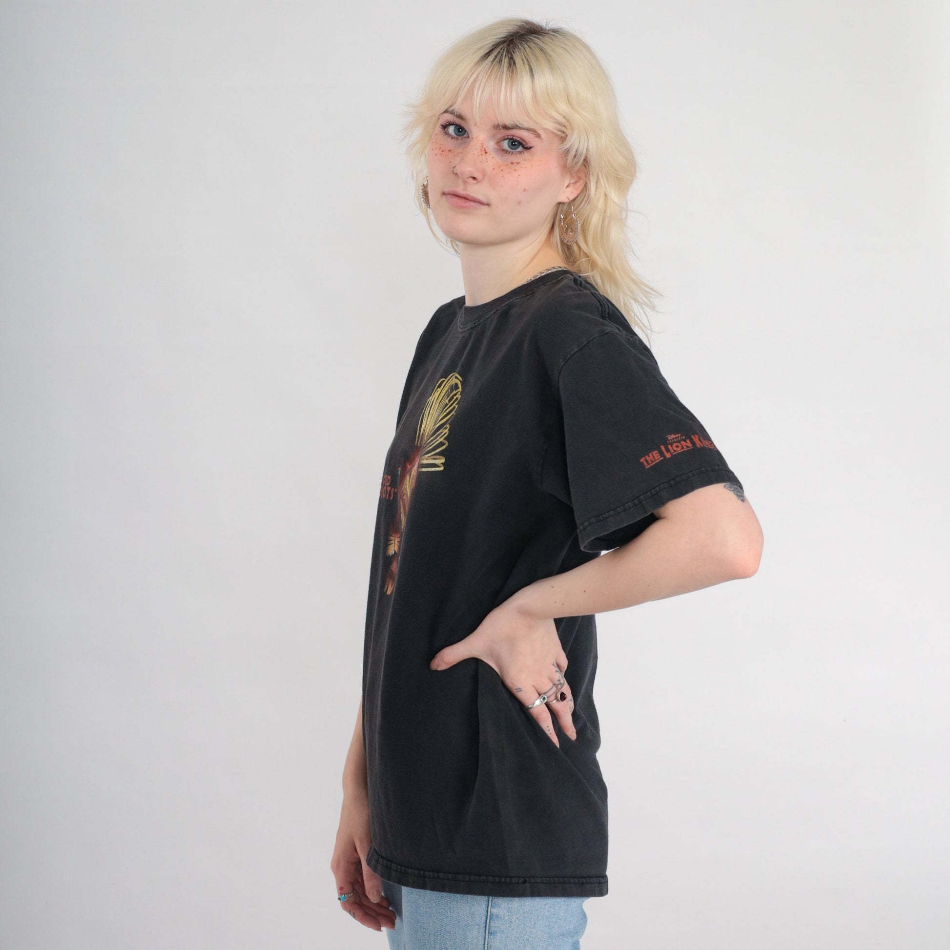 Y2K Lion King Broadway Musical Disney T-Shirt Scar Graphic Black Medium
