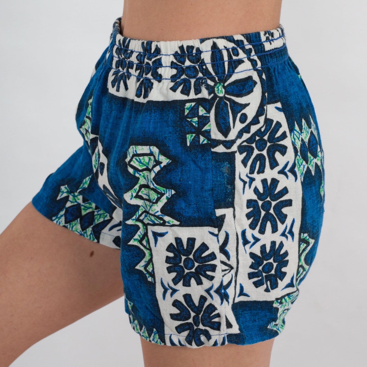 90s Hawaiian Floral Board Shorts Blue Geometric Print Swim Trunks Small