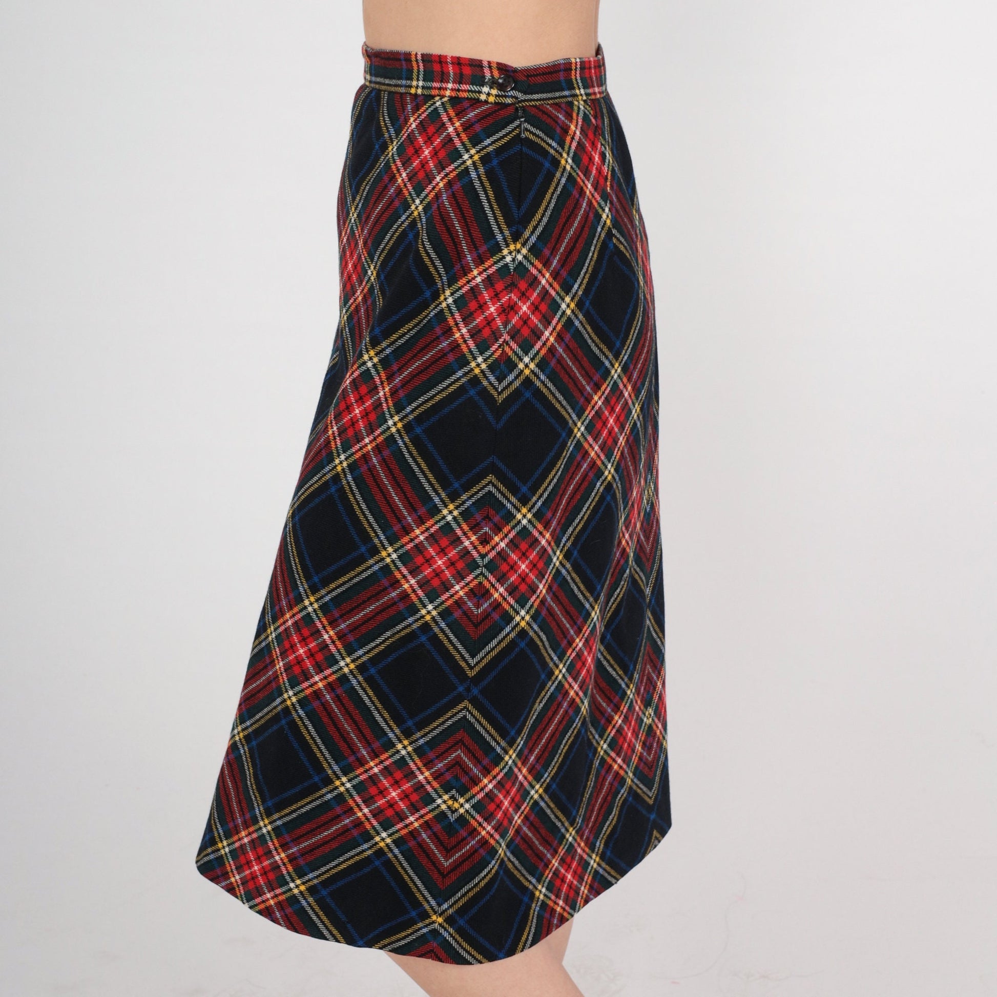 70s Wool Plaid Midi Skirt High Waist Black Red Tartan Small S