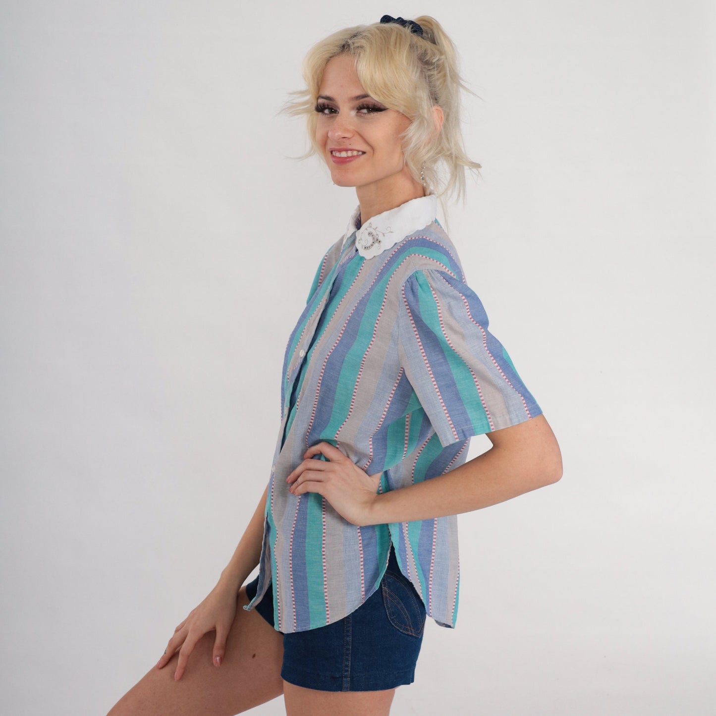 80s Striped Blouse Lace Collar Puff Sleeve Button Up Floral Embroidered Blue Green Medium