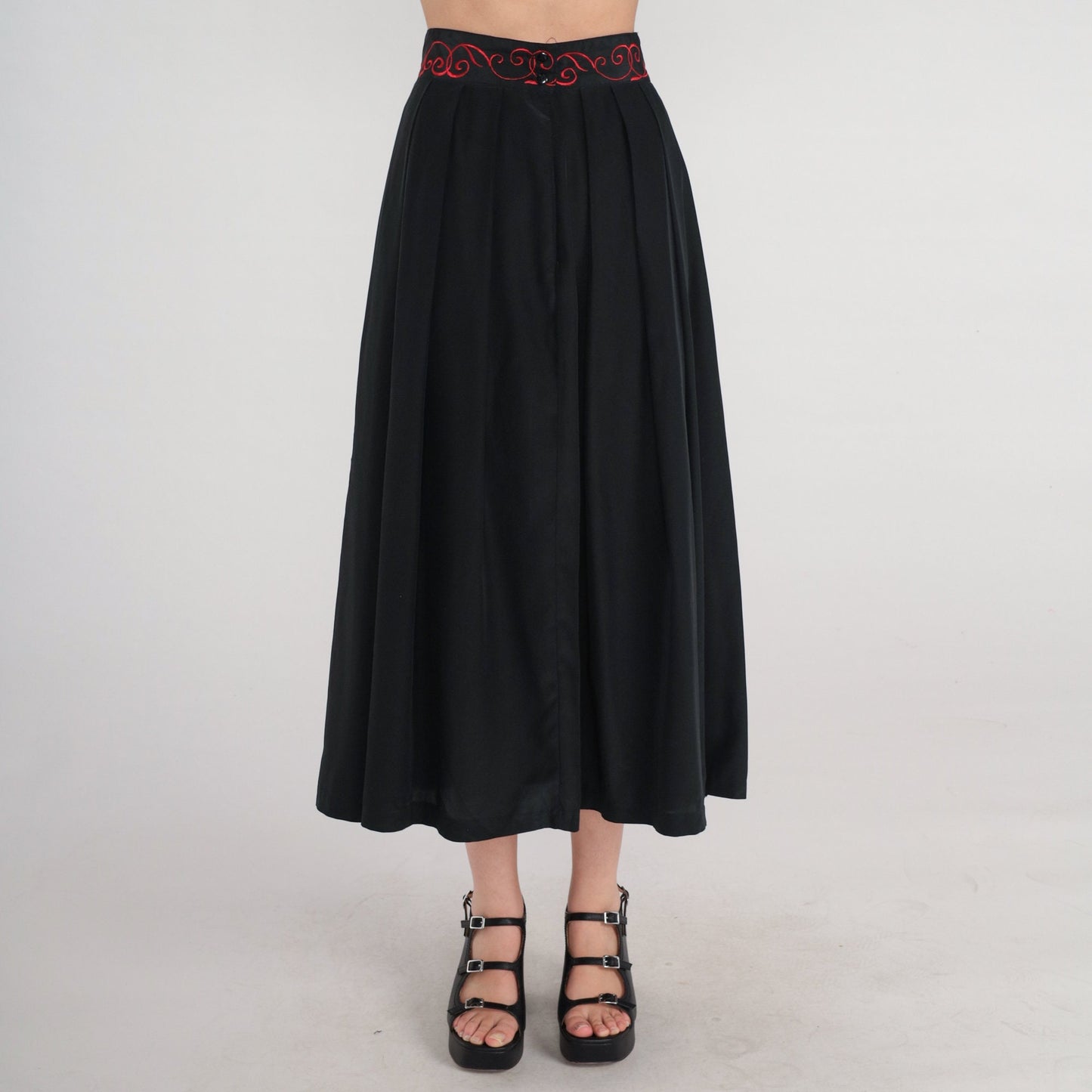 70s Black Midi Skirt High Waisted A-Line Red Embroidered Extra Small
