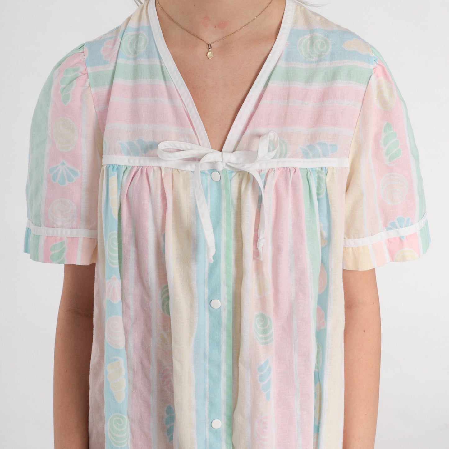 80s Pastel Striped Seashell Print Maxi Nightgown Short Sleeve Snap Front Large L