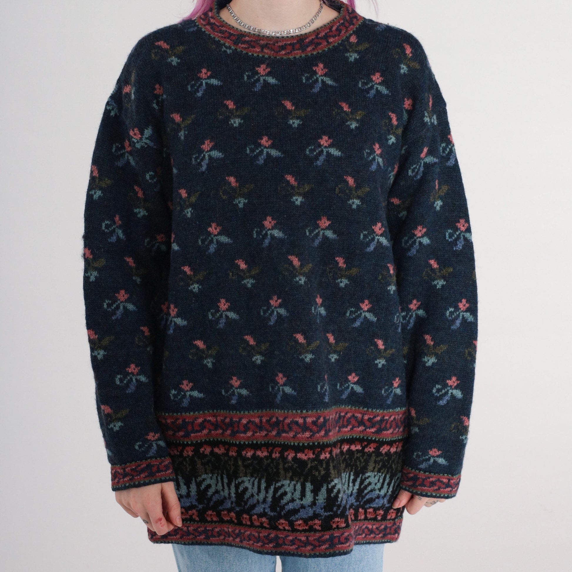 00s Floral Knit Sweater Navy Blue Icelandic Design Wool Crewneck Large L