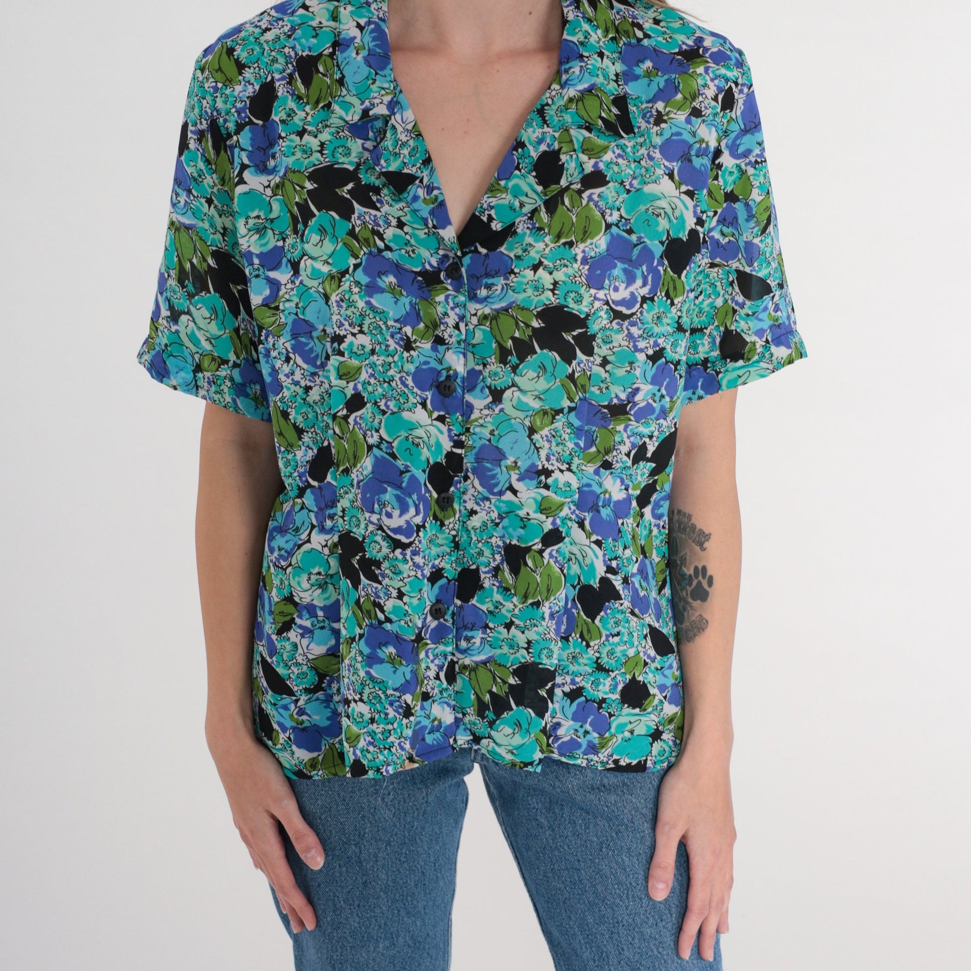 90s Blue Floral Button-Up Blouse Short Sleeve Collared Top Medium