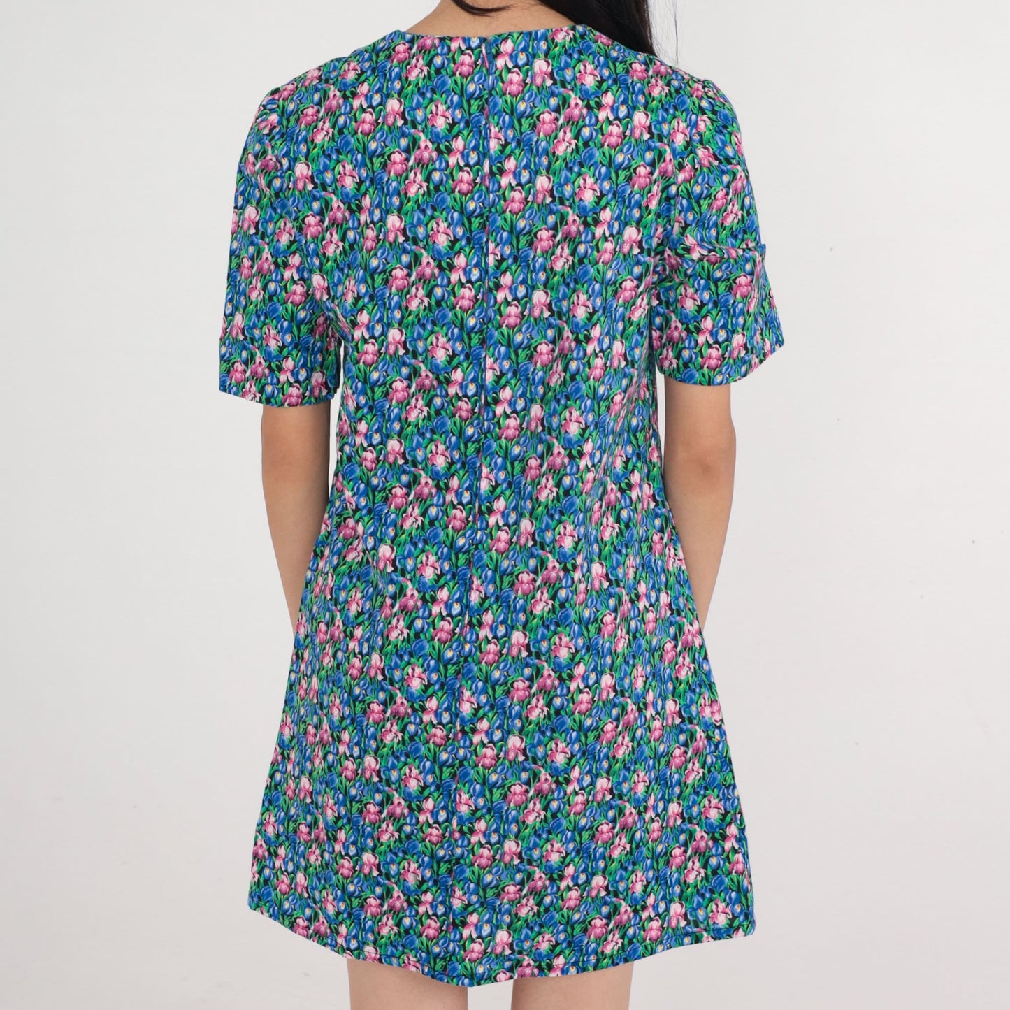 80s Iris Floral Mini Dress Short Sleeve Shift Green Blue Pink Small