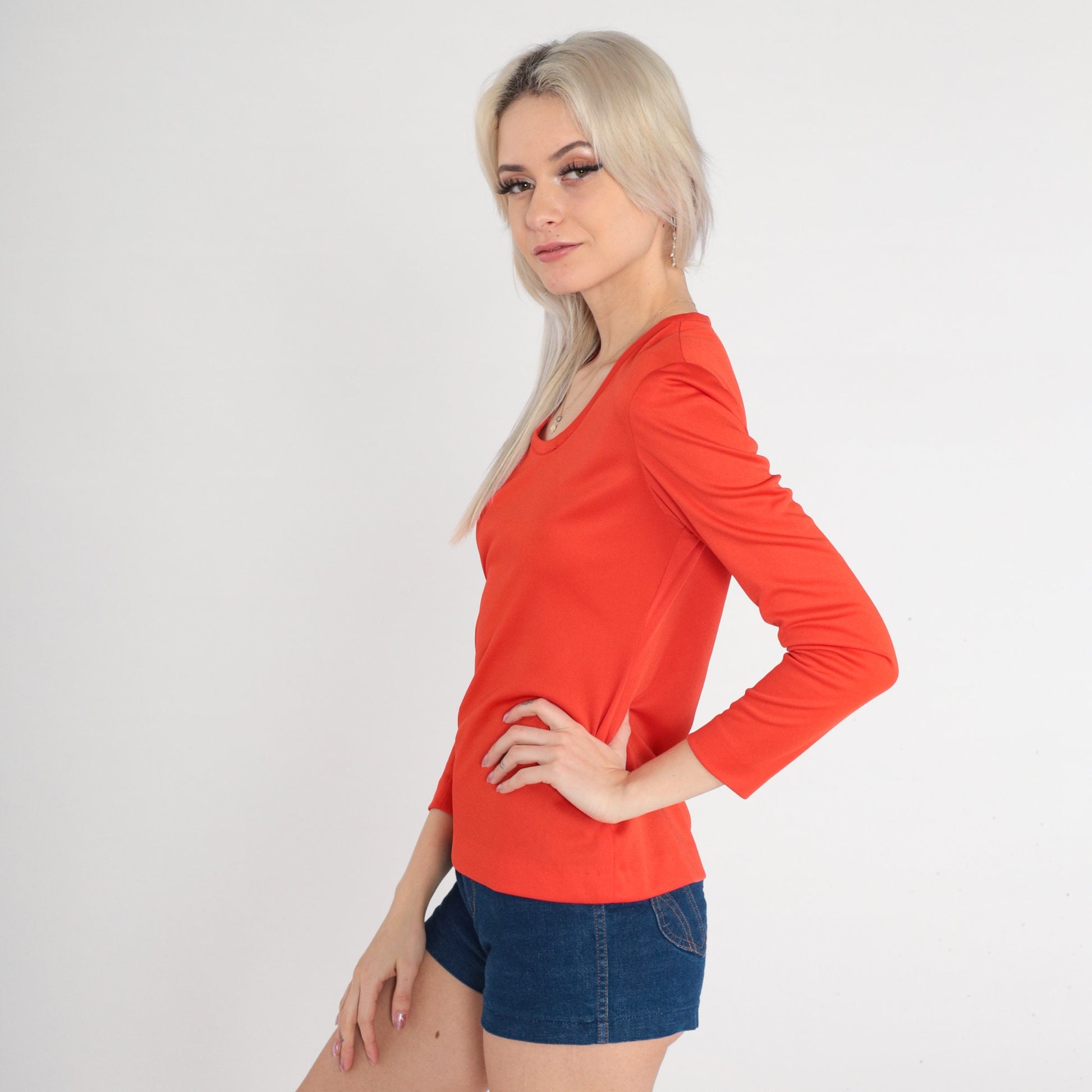 70s Red-Orange Scoop Neck Long Sleeve Shirt Small