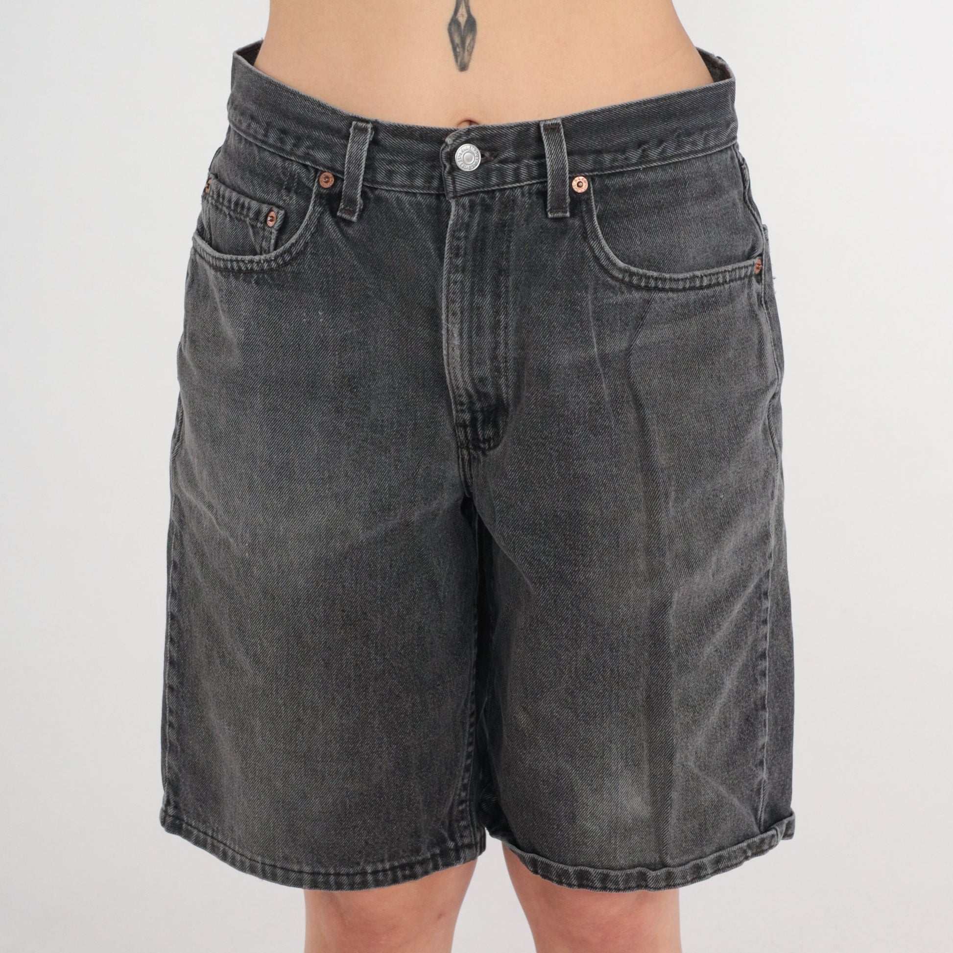 90s Levi's 550 Black Denim Shorts High Rise Knee Length 33