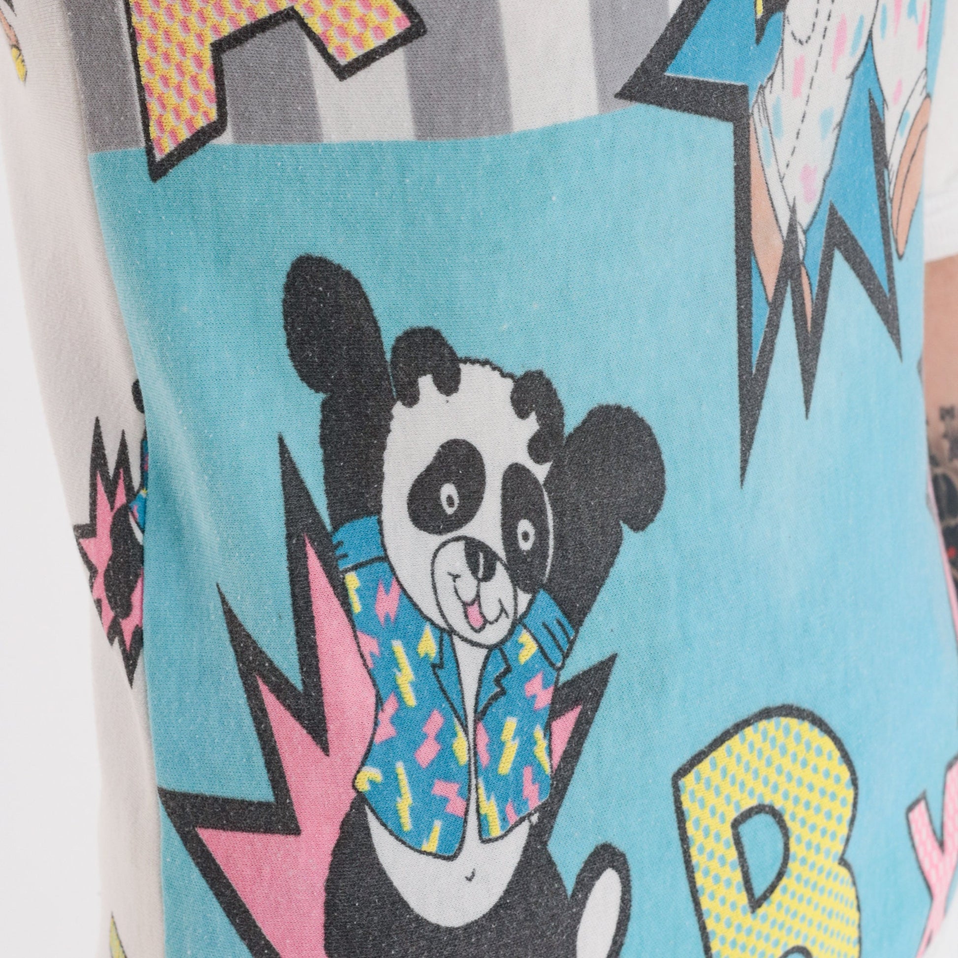 80s Cartoon Bear Alphabet Checkered Print T-Shirt White Banded Hem XXS