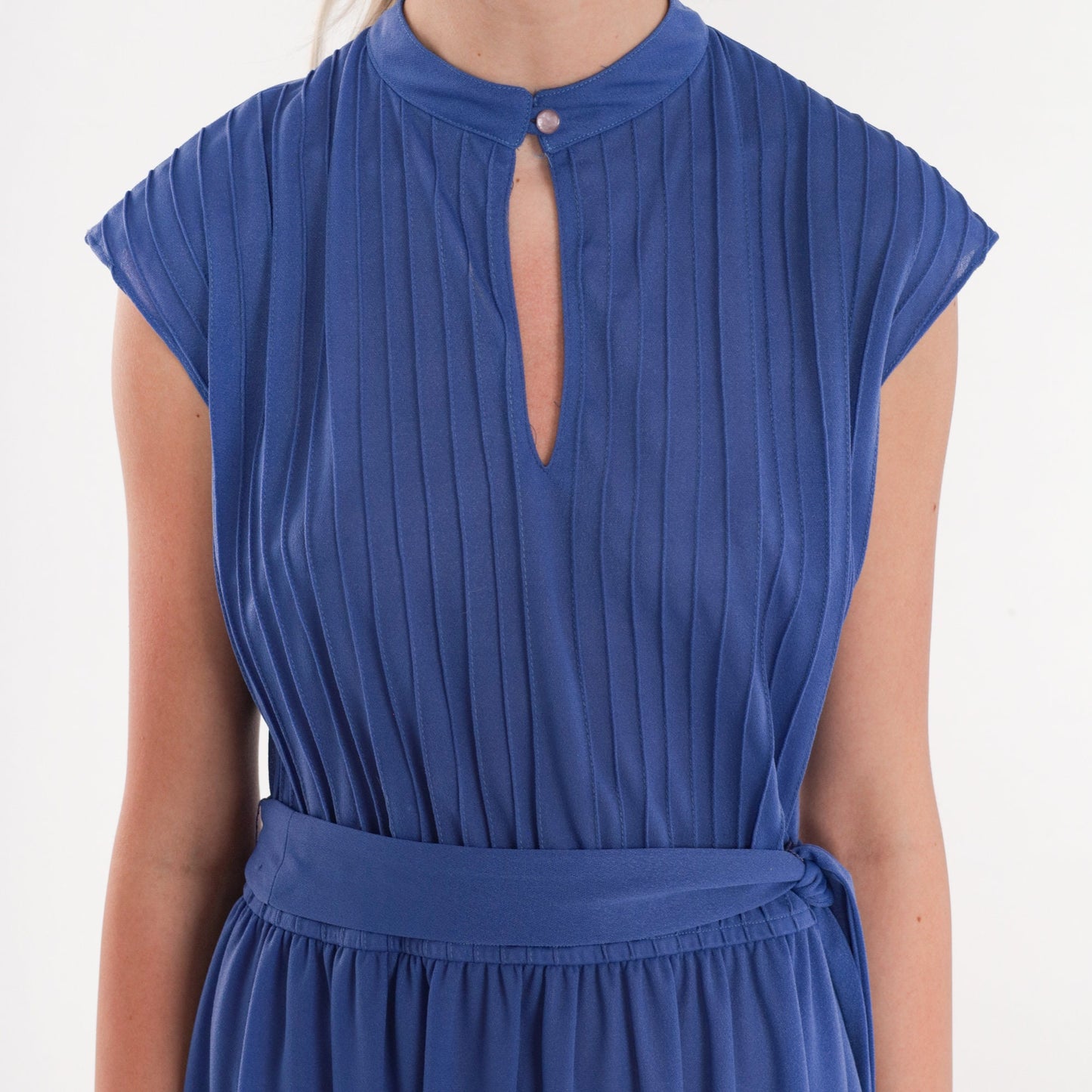 70s Purple Keyhole Midi Dress Cap Sleeve High Waisted Pleated Small Medium