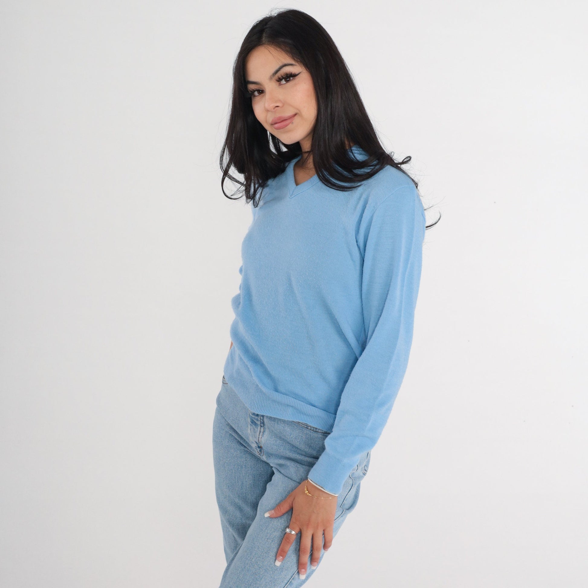 80s Cornflower Blue V-Neck Knit Pullover Sweater Small Medium