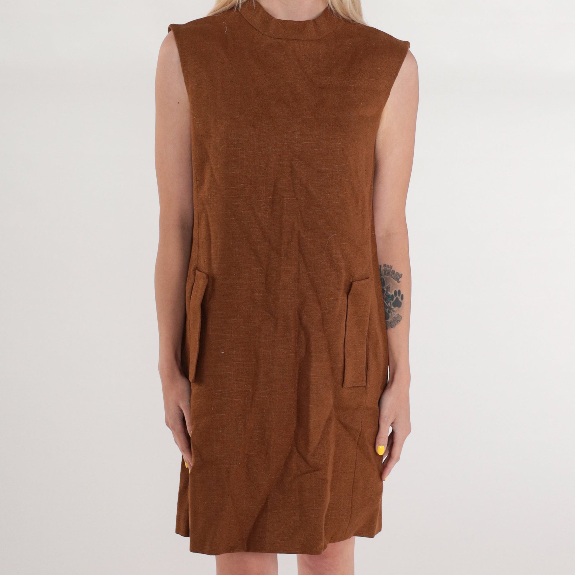 60s Brown Linen Shift Dress Mock Neck Mini Sleeveless Pockets Small