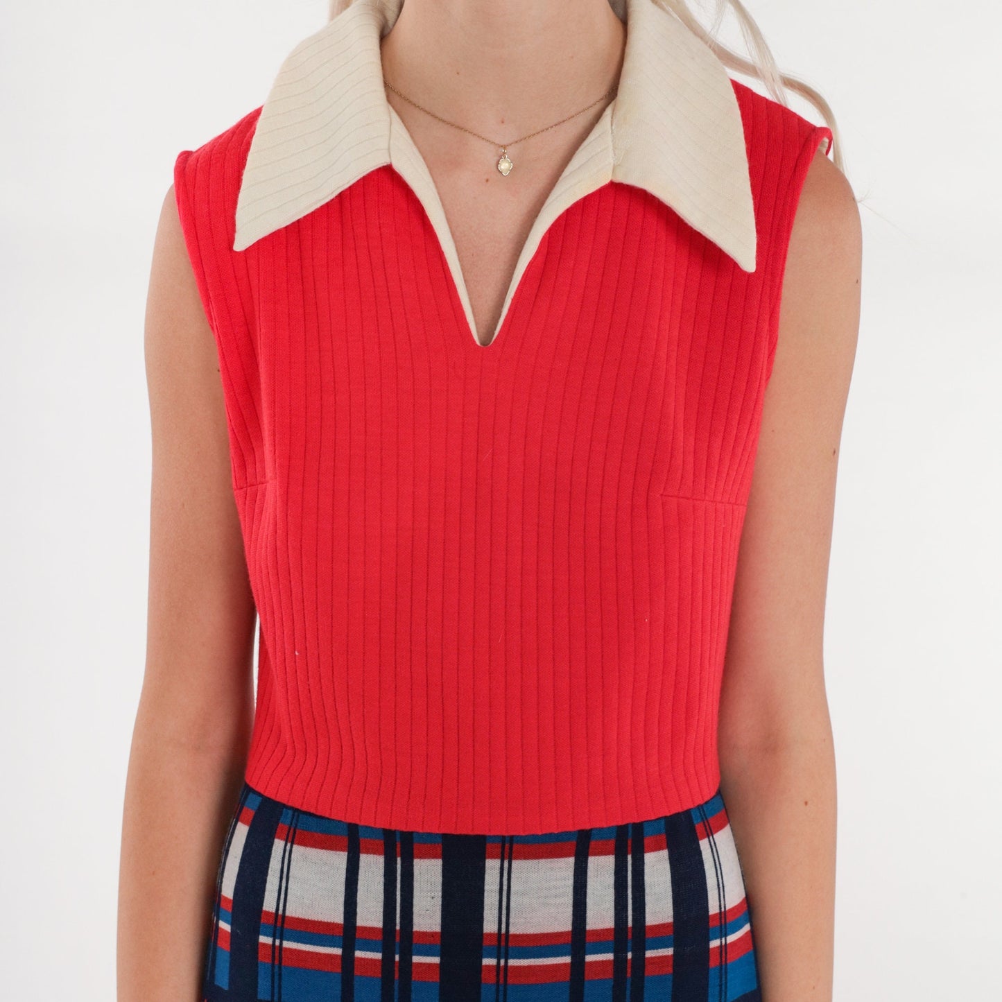 60s Bleeker Street Red Plaid Wool Shift Dress Collared Sleeveless Small