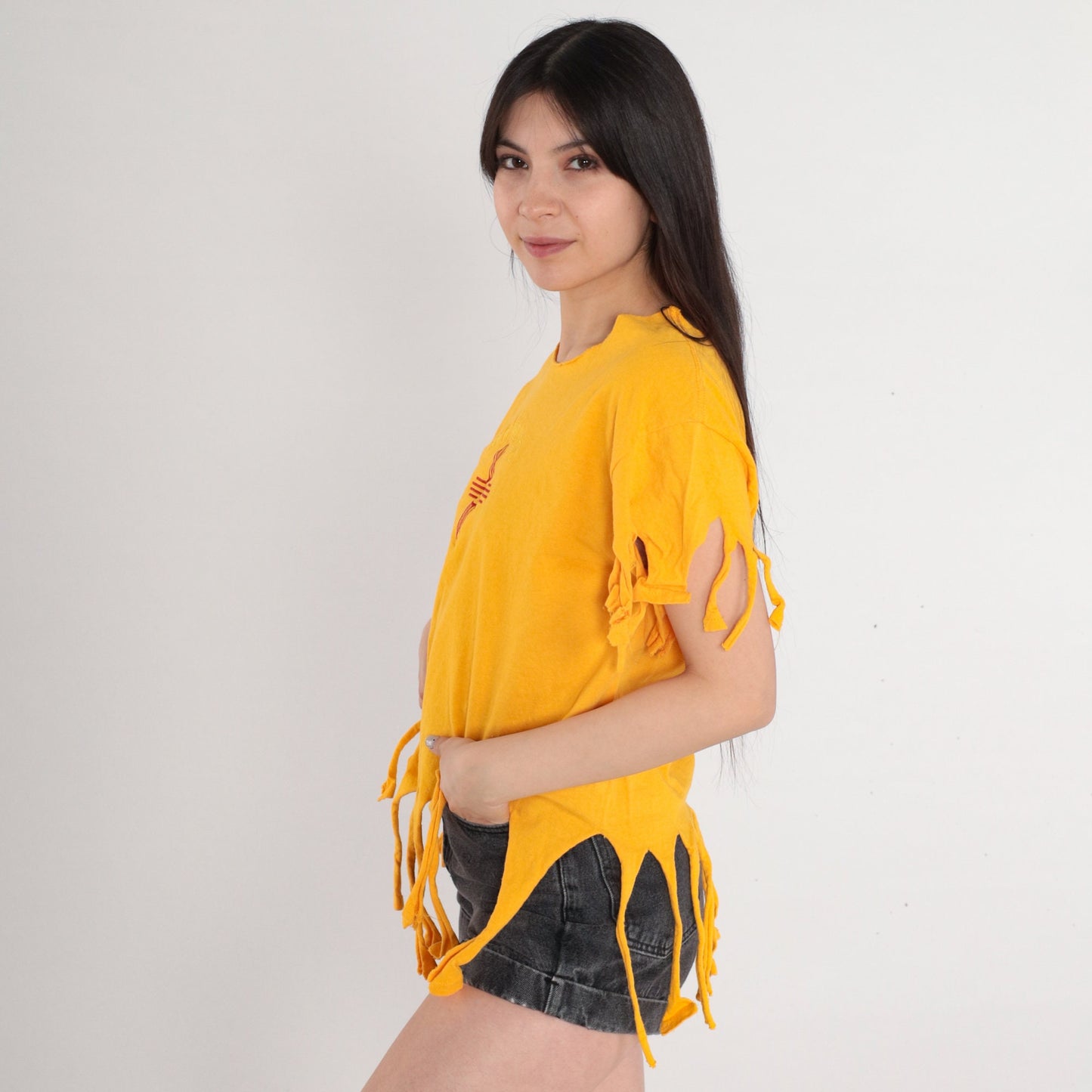 90s New Mexico Zia Graphic T-Shirt Yellow Fringe Trim Medium M