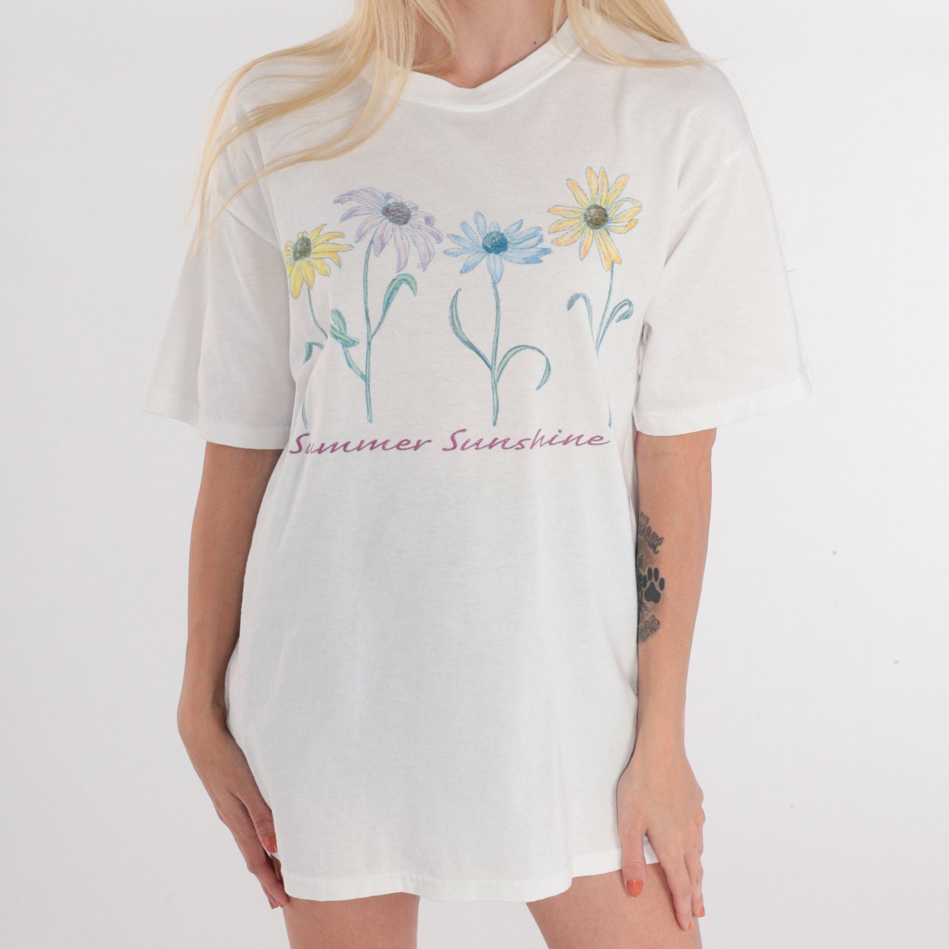 90s Daisy Flower Graphic T-Shirt Summer Sunshine White Cotton Medium M